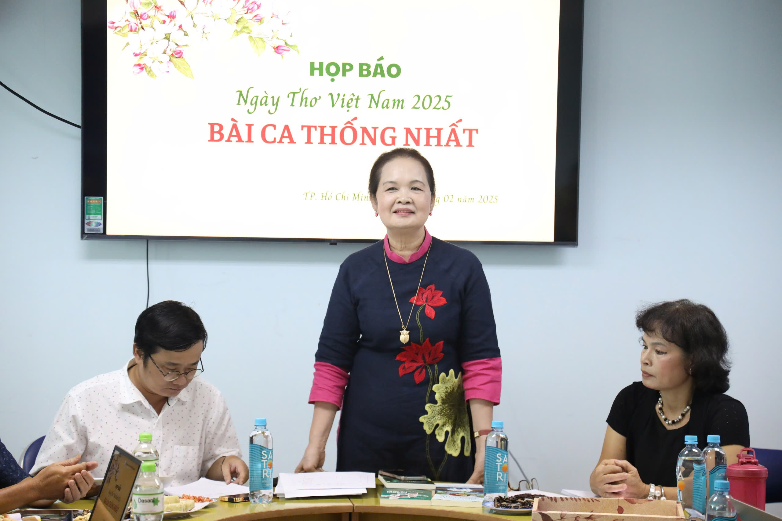 Ngày thơ Việt Nam 2025 tại TP HCM- Ảnh 2.