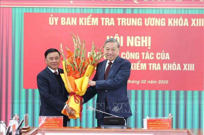 Tổng B&iacute; thư T&ocirc; L&acirc;m dự Hội nghị b&agrave;n giao c&ocirc;ng t&aacute;c của Chủ nhiệm Ủy ban Kiểm tra Trung ương- Ảnh 4.