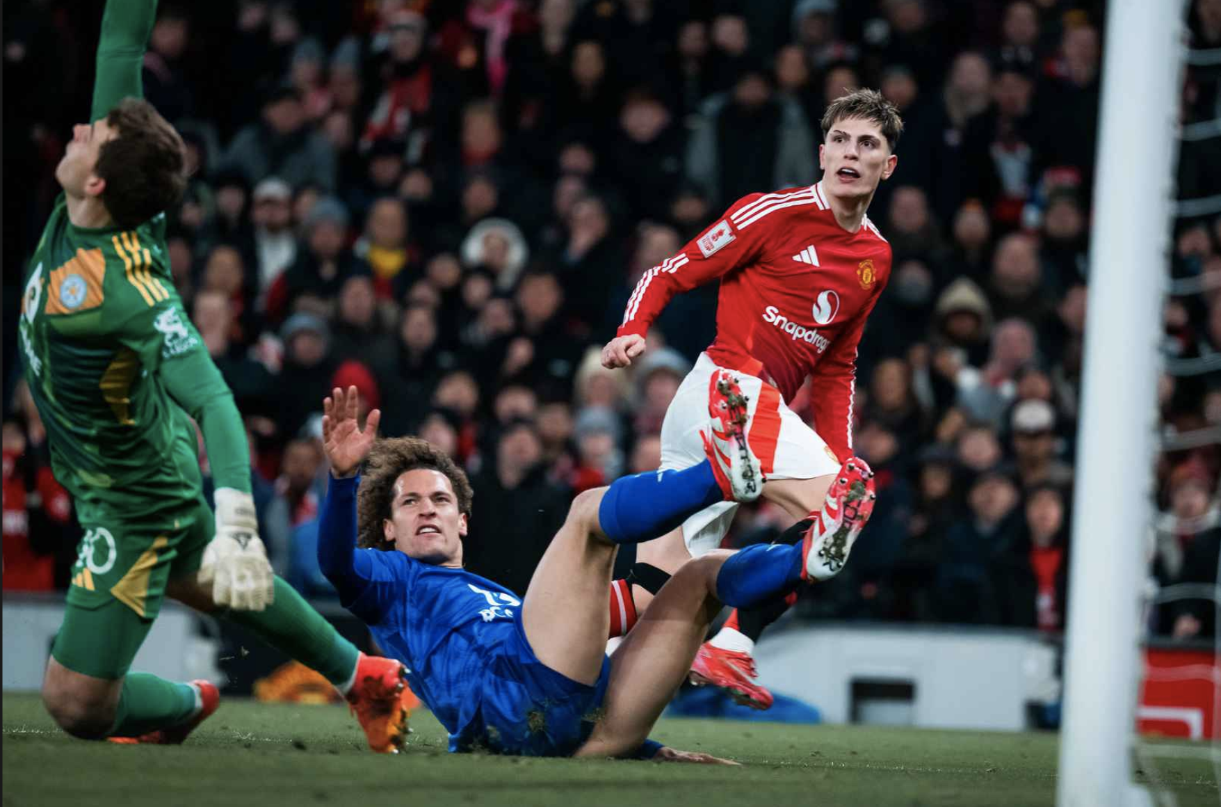 Harry Maguire ghi b&agrave;n như tiền đạo, Man United ngược d&ograve;ng v&agrave;o v&ograve;ng 5 FA Cup- Ảnh 4.