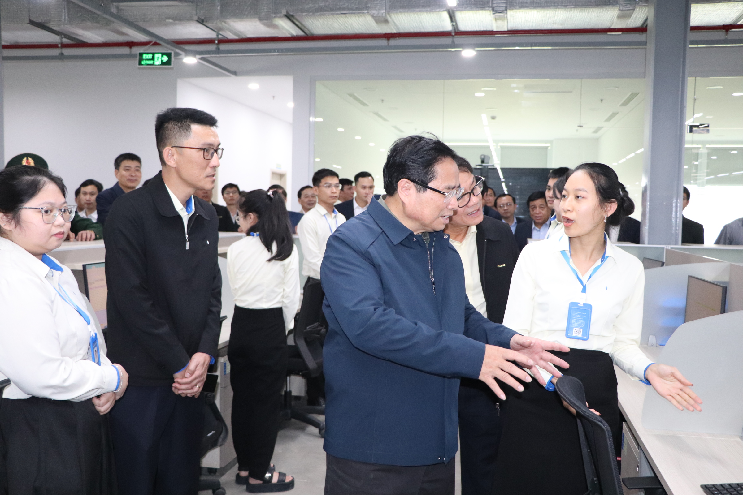 Thủ tướng "đặt hàng" THACO nghiên cứu, sản xuất tàu đường sắt tốc độ cao - Ảnh 15.