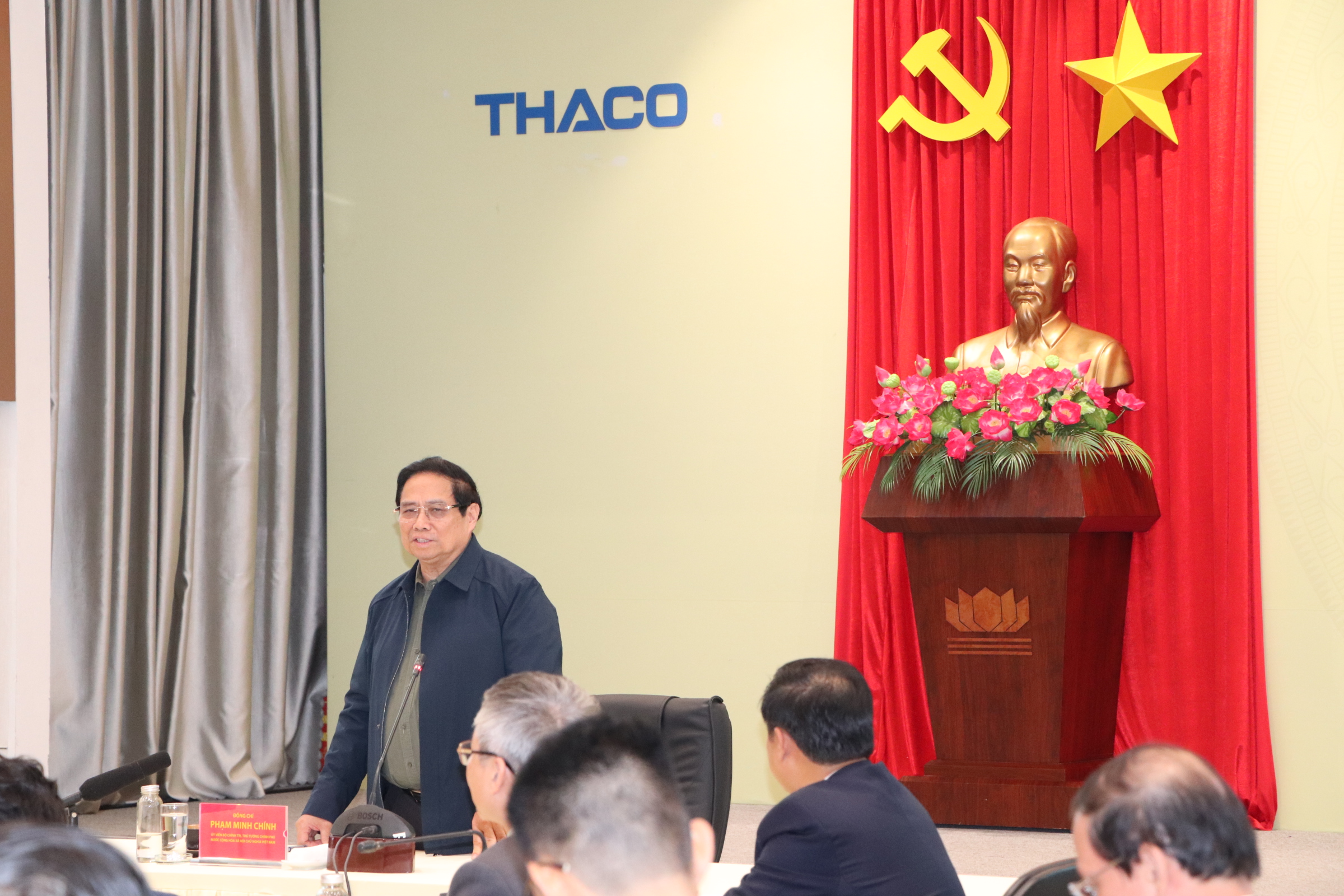 Thủ tướng "đặt hàng" THACO nghiên cứu, sản xuất tàu đường sắt tốc độ cao - Ảnh 16.