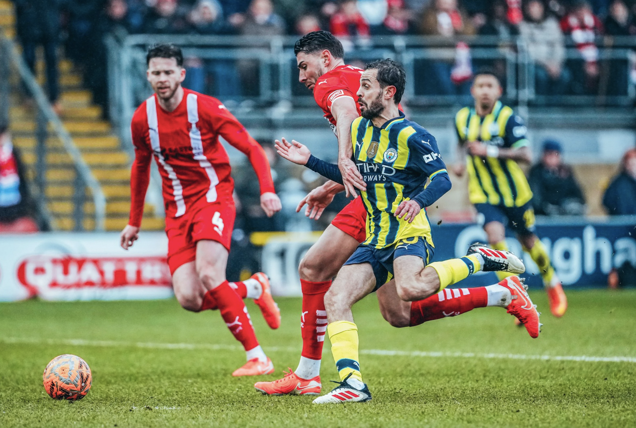 Chật vật thắng Leyton Orient, Man City gi&agrave;nh v&eacute; v&ograve;ng 5 FA Cup- Ảnh 1.