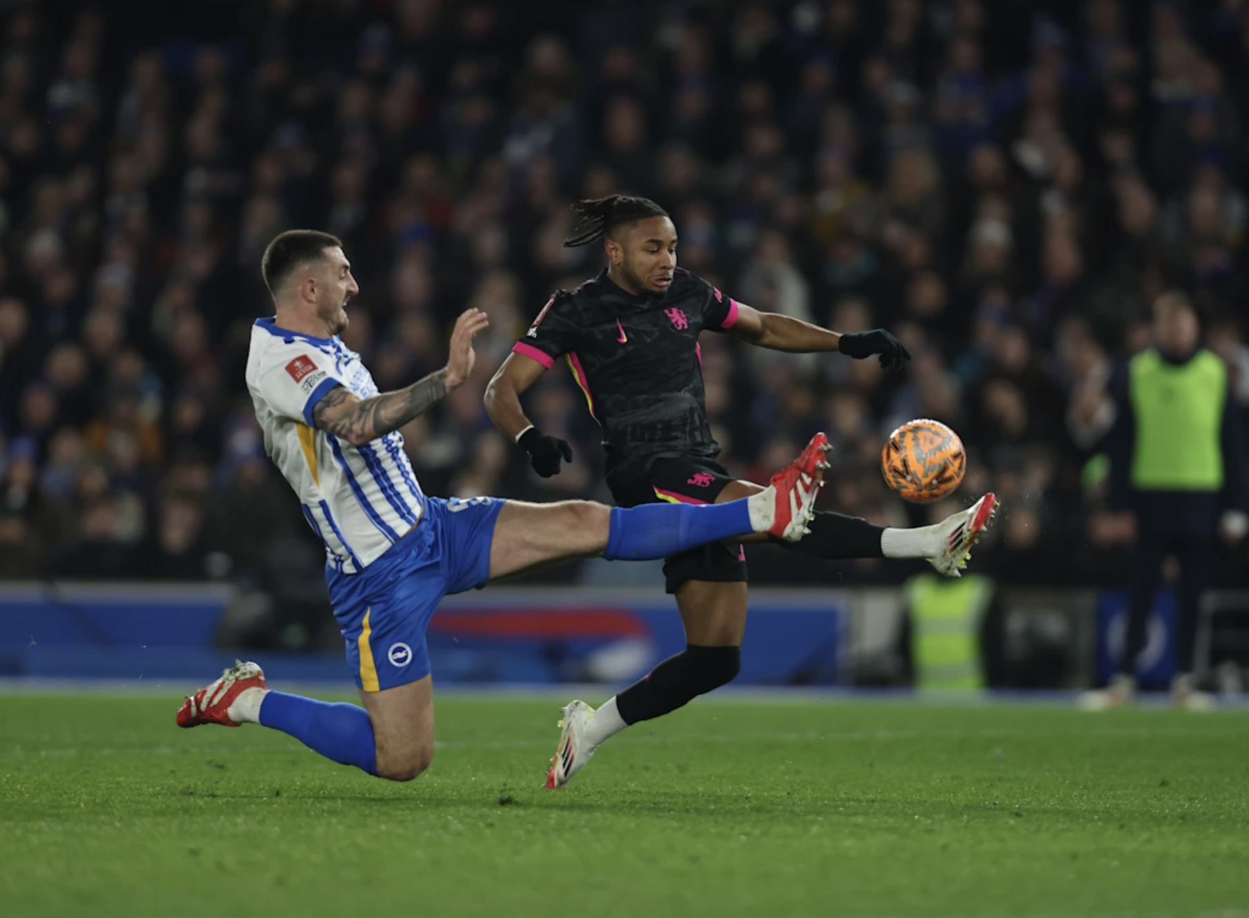 V&ograve;ng 5 FA Cup: "S&aacute;t thủ" Plymouth đối chiến Man City- Ảnh 6.