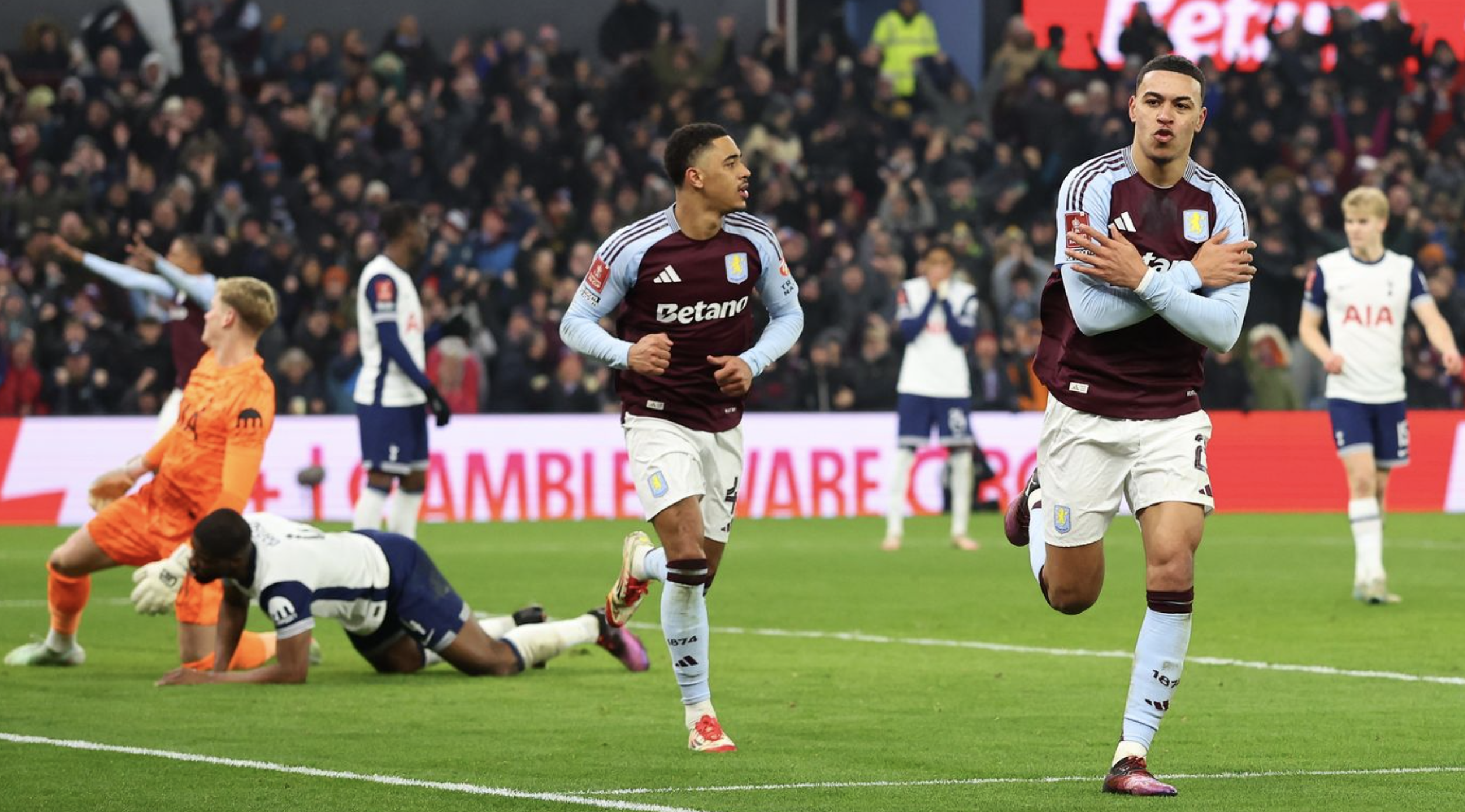 V&ograve;ng 5 FA Cup: "S&aacute;t thủ" Plymouth đối chiến Man City- Ảnh 5.