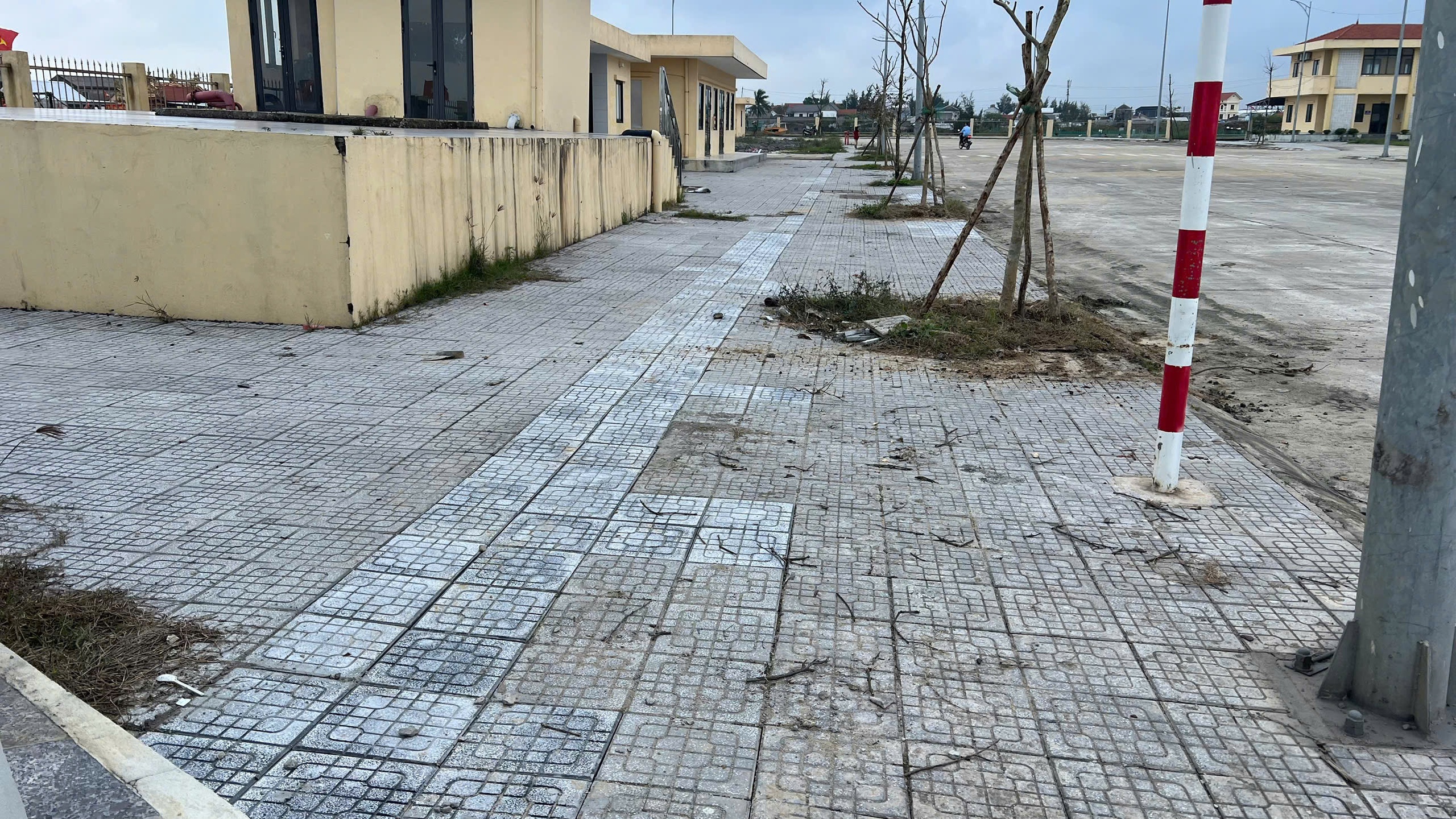 Hết thời hạn cam kết sửa chữa hư hỏng, cảng c&aacute; 220 tỉ hiện ra sao?- Ảnh 2.
