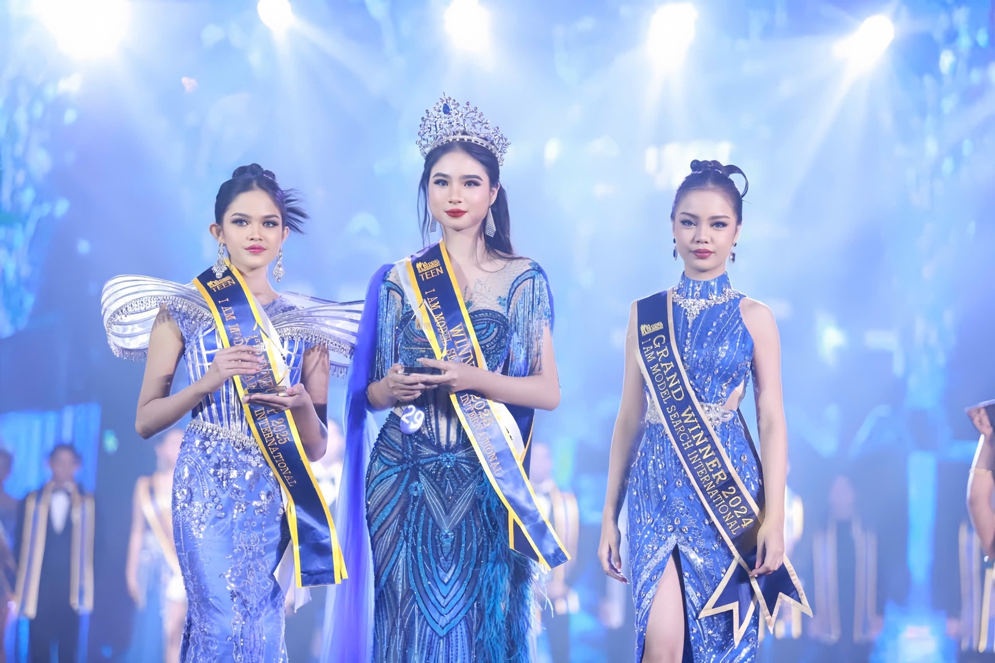 Nguyễn Vũ Tường Vy đăng quang Qu&aacute;n qu&acirc;n tại I am Models Search International 2025- Ảnh 2.