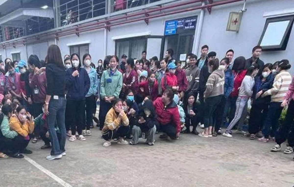 Hơn 2.500 c&ocirc;ng nh&acirc;n ngưng việc đ&ograve;i tăng lương- Ảnh 1.