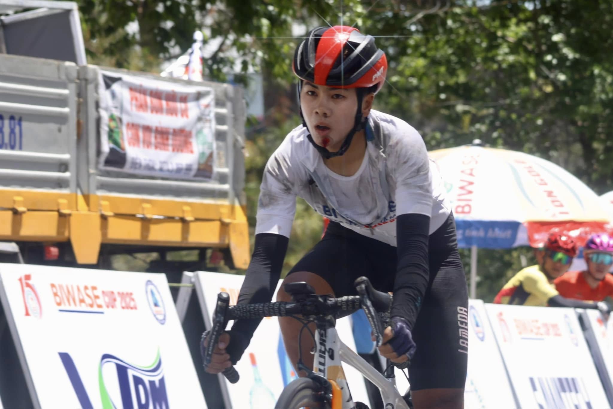 Kết th&uacute;c "Biwase Tour of Vietnam 2025": Chủ nh&agrave; B&igrave;nh Dương thắng lớn- Ảnh 7.