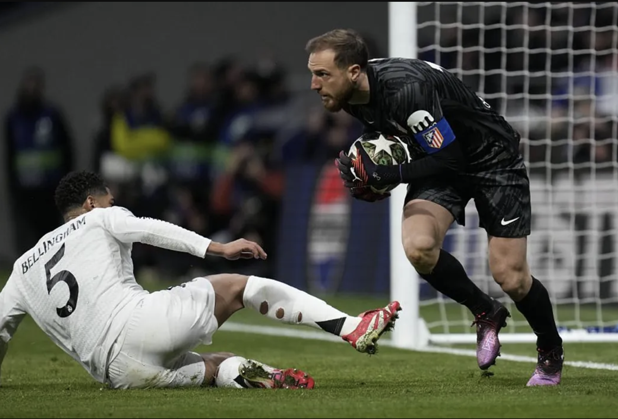 Thắng Atletico loạt đ&aacute; lu&acirc;n lưu, Real Madrid gi&agrave;nh v&eacute; tứ kết Champions League- Ảnh 4.