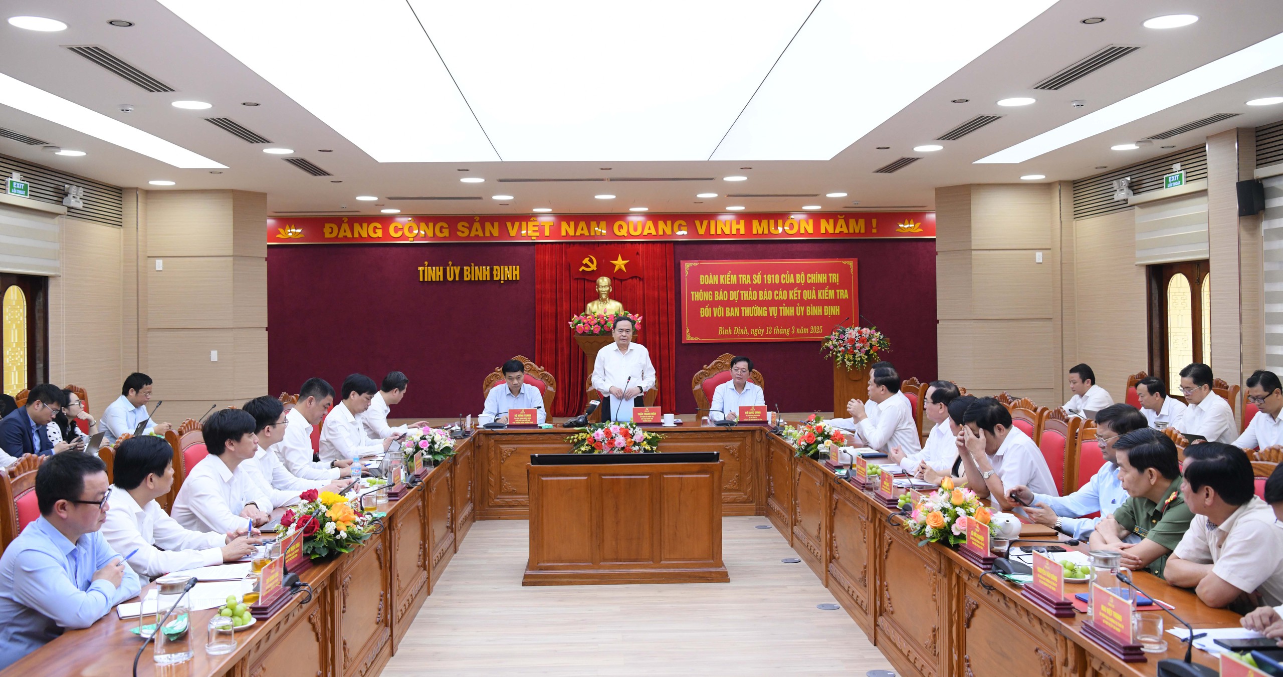 Chủ tịch Quốc hội: Đây là "thời cơ vàng" để thực hiện các chủ trương quan trọng- Ảnh 1.