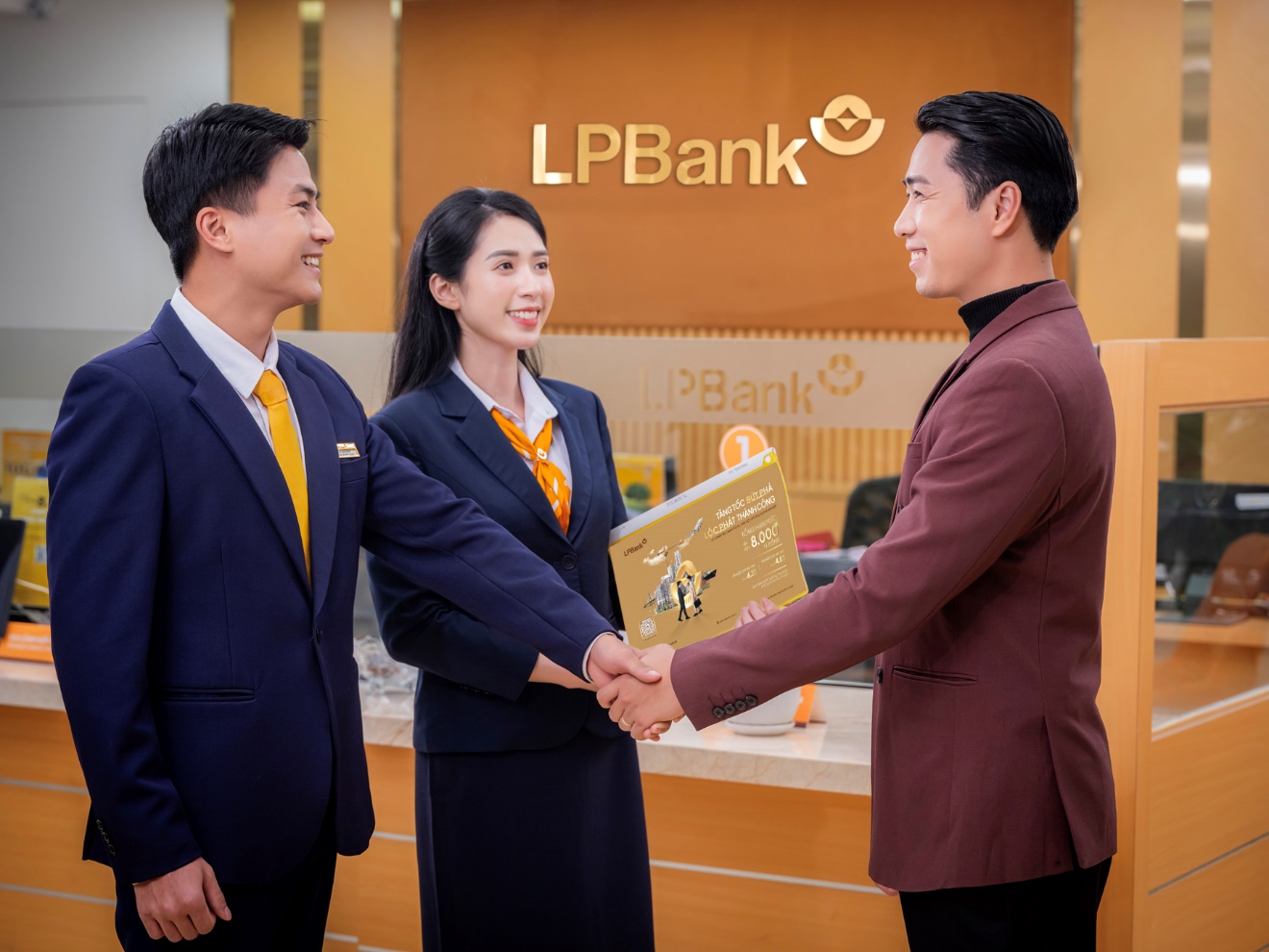 LPBank &ldquo;k&iacute;ch hoạt&rdquo; g&oacute;i vay 8.000 tỉ đồng cho doanh nghiệp- Ảnh 1.