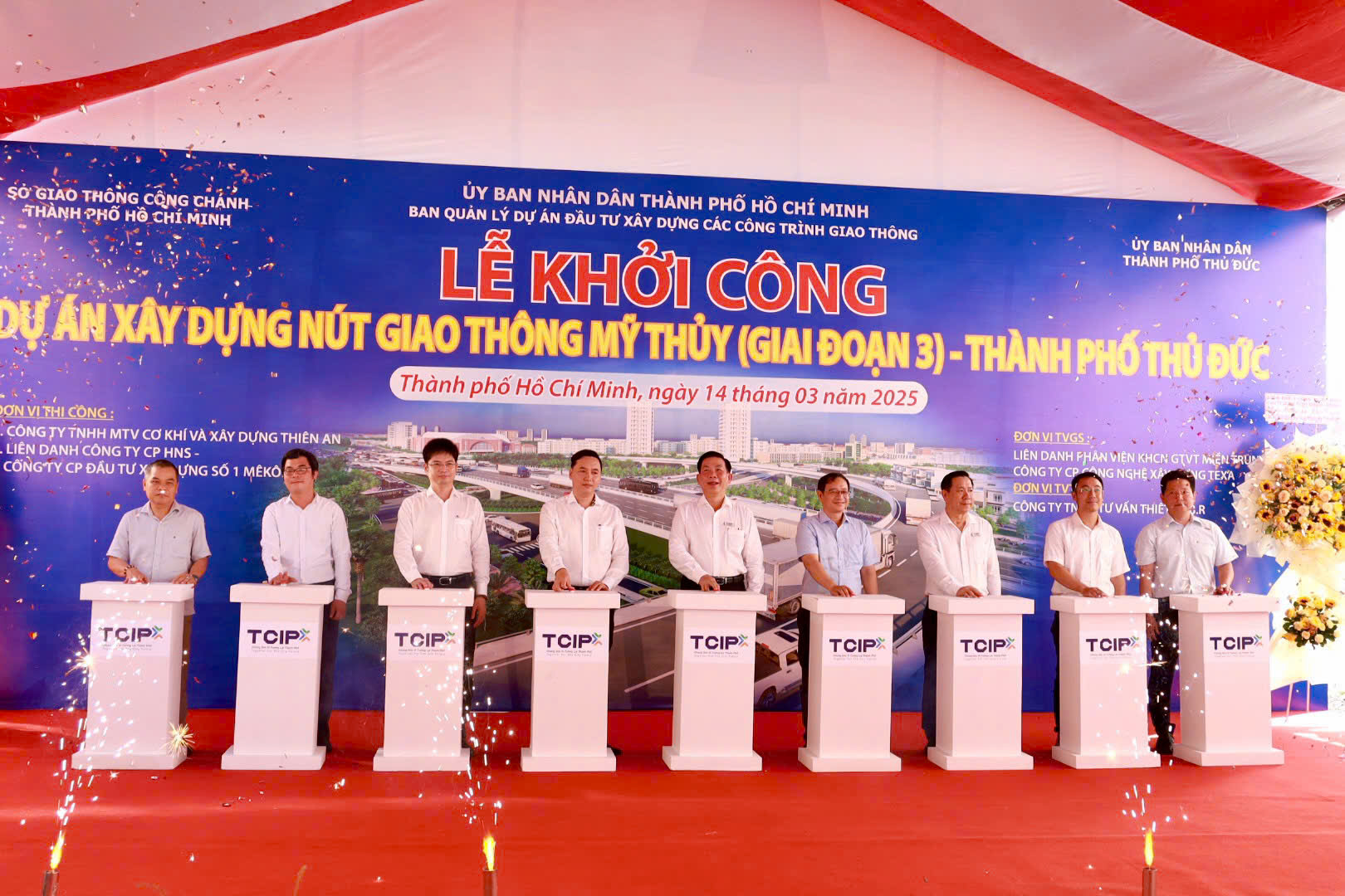 Hai c&acirc;y cầu mới tại Mỹ Thủy gi&uacute;p giảm &ugrave;n tắc cửa ng&otilde; ph&iacute;a Đ&ocirc;ng- Ảnh 1.