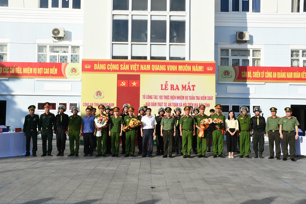 C&ocirc;ng an tỉnh Quảng Nam ra mắt "tổ c&ocirc;ng t&aacute;c đặc biệt"- Ảnh 3.