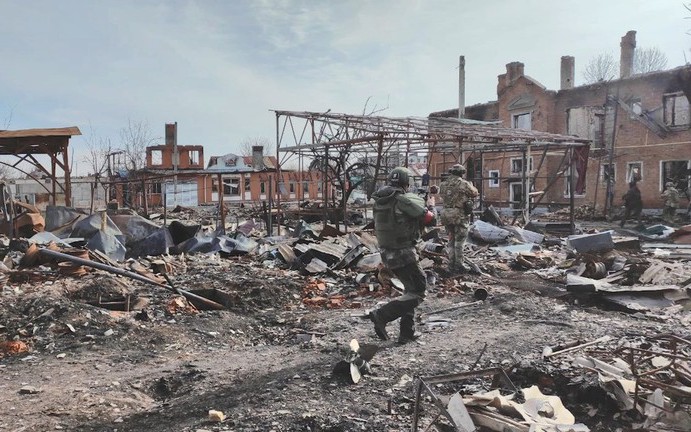 Ukraine phản bác thông tin hàng ngàn binh sĩ bị vây hãm ở Kursk