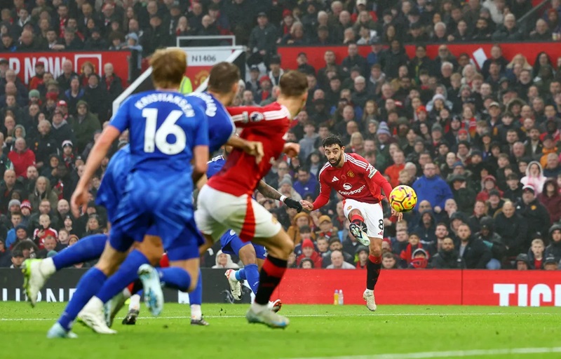 Soi tỉ số trận Leicester City - Manchester United: Ngày tái ngộ buồn của Van Nistelrooy- Ảnh 1.