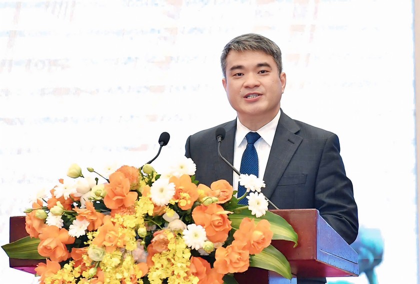 Bộ Tư ph&aacute;p c&oacute; t&acirc;n Thứ trưởng 47 tuổi - Ảnh 1.