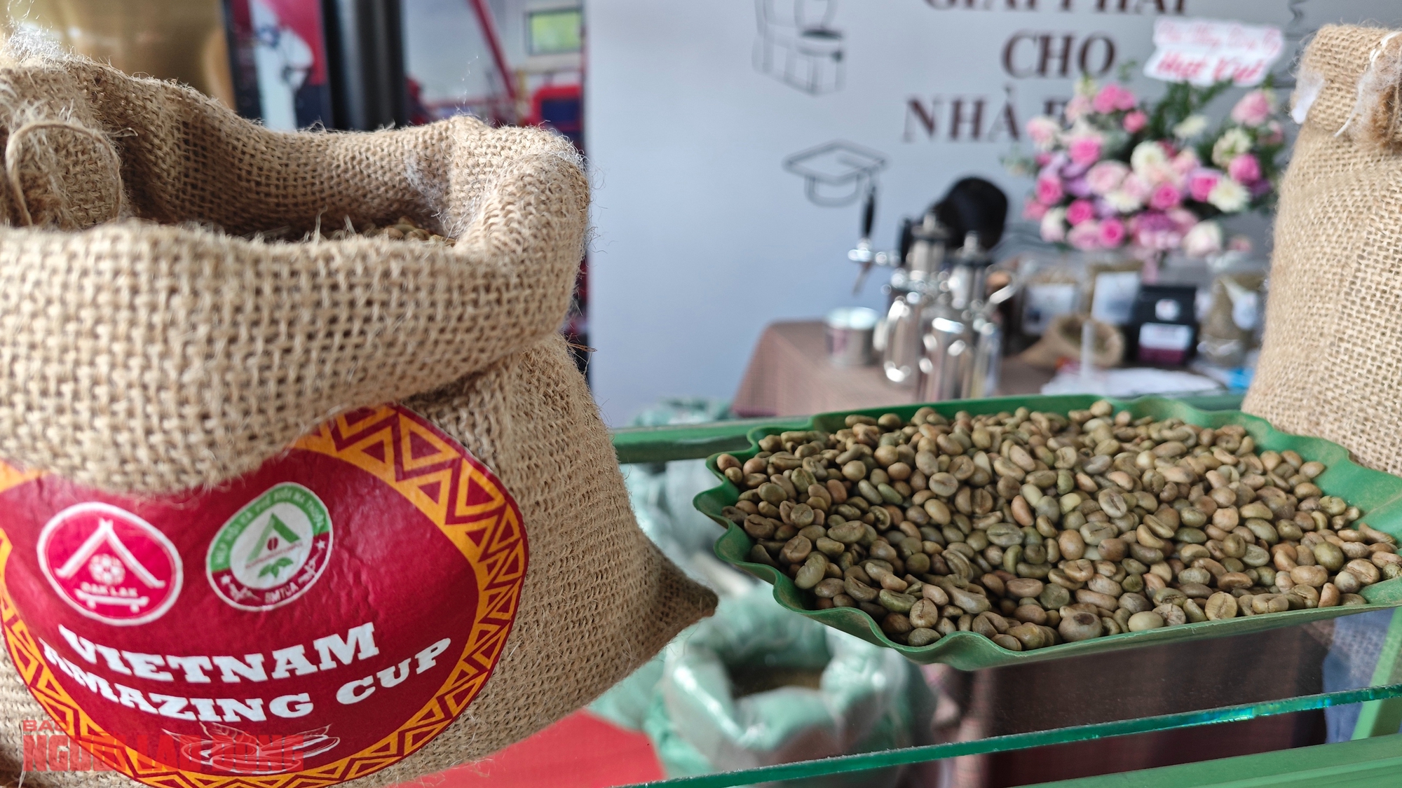 Gi&aacute; c&agrave; ph&ecirc; h&ocirc;m nay 17-3: Loại c&agrave; ph&ecirc; kh&ocirc;ng phụ thuộc gi&aacute; s&agrave;n- Ảnh 1.
