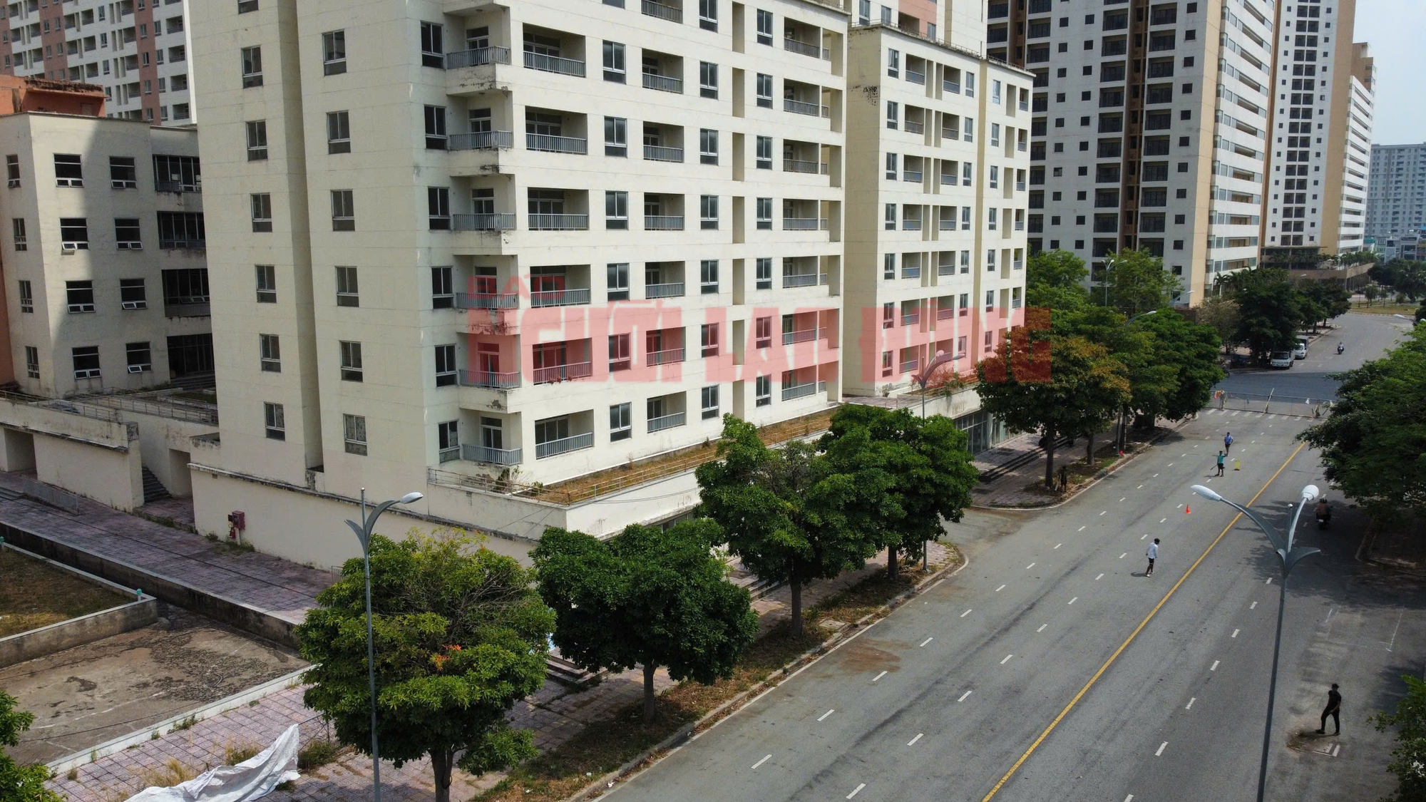 Hiện trạng 3.790 căn hộ ở Thủ Thi&ecirc;m sắp được đấu gi&aacute; nh&igrave;n từ flycam- Ảnh 5.