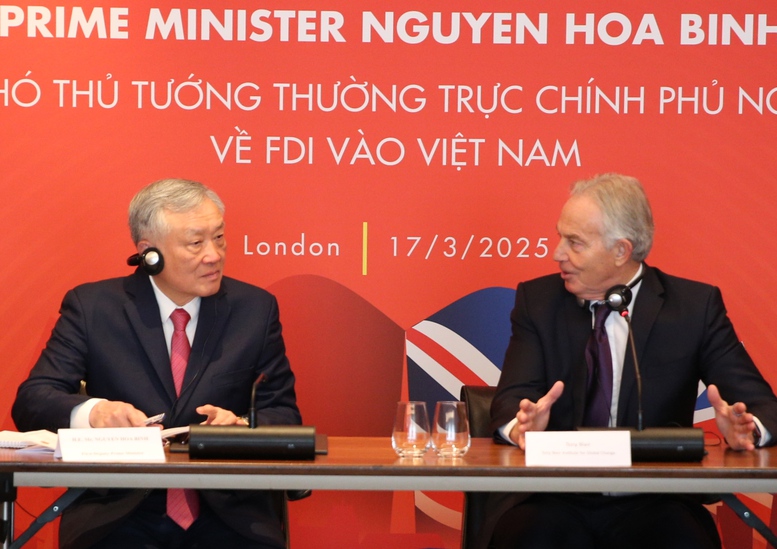 Cựu Thủ tướng Tony Blair: Lập Trung t&acirc;m t&agrave;i ch&iacute;nh quốc tế tại Việt Nam l&agrave; quyết định rất s&aacute;ng suốt- Ảnh 2.