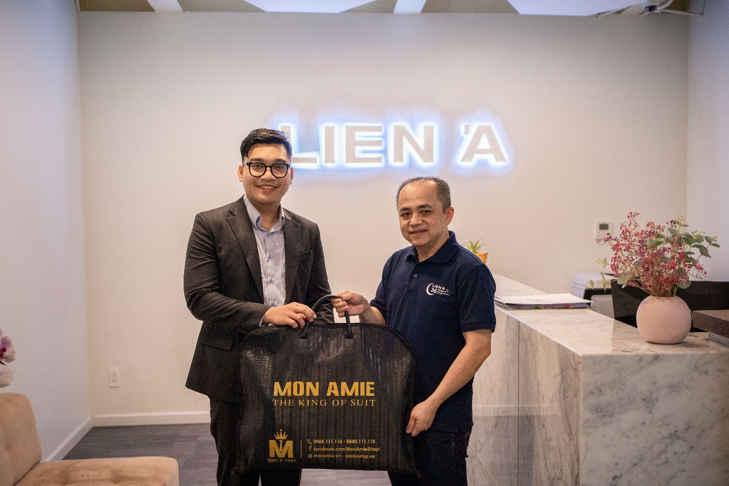 Mon Amie: Đẳng cấp may đo dành cho doanh nhân hiện đại- Ảnh 4.