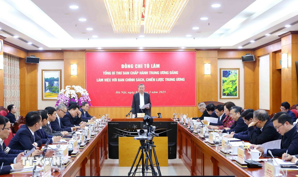 Tổng B&iacute; thư T&ocirc; L&acirc;m: Ph&aacute;t triển kinh tế tư nh&acirc;n - Đ&ograve;n bẩy cho một Việt Nam thịnh vượng- Ảnh 3.