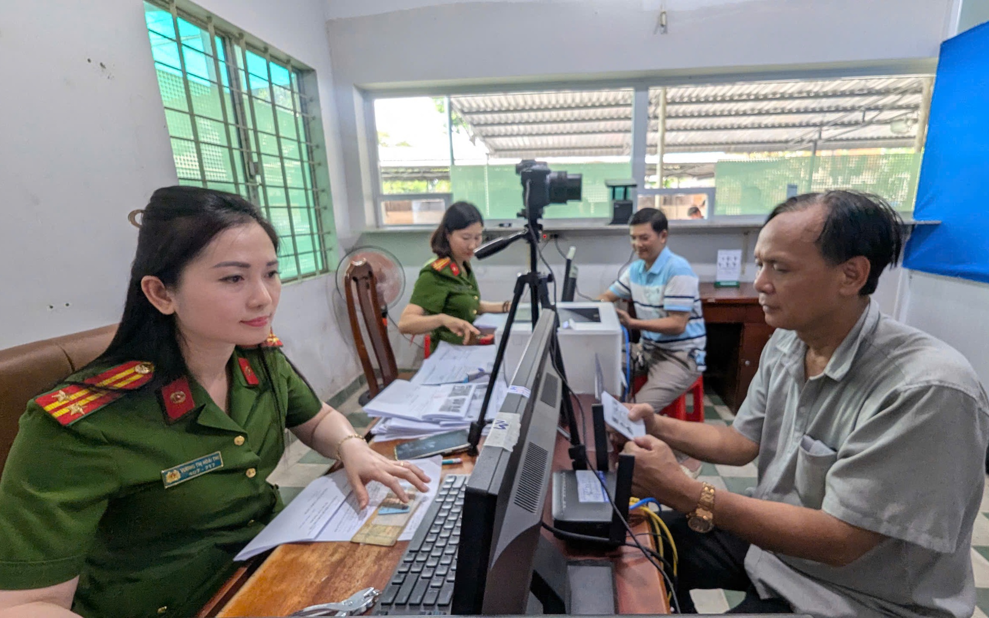 Công an cấp xã ở TP HCM chính thức cấp, đổi giấy phép lái xe