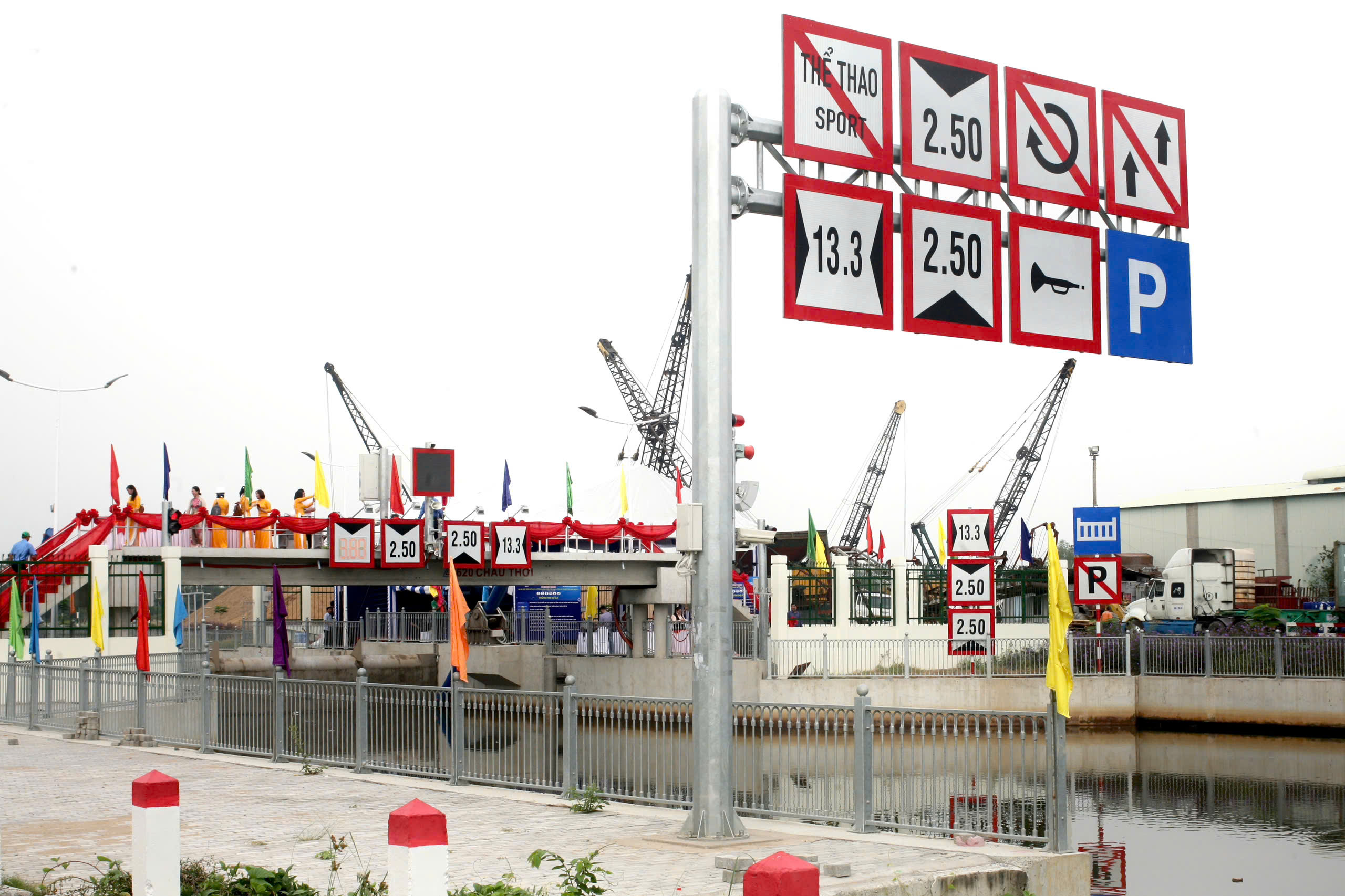 Kh&aacute;nh th&agrave;nh dự &aacute;n chống ngập gần 237 tỉ đồng- Ảnh 1.