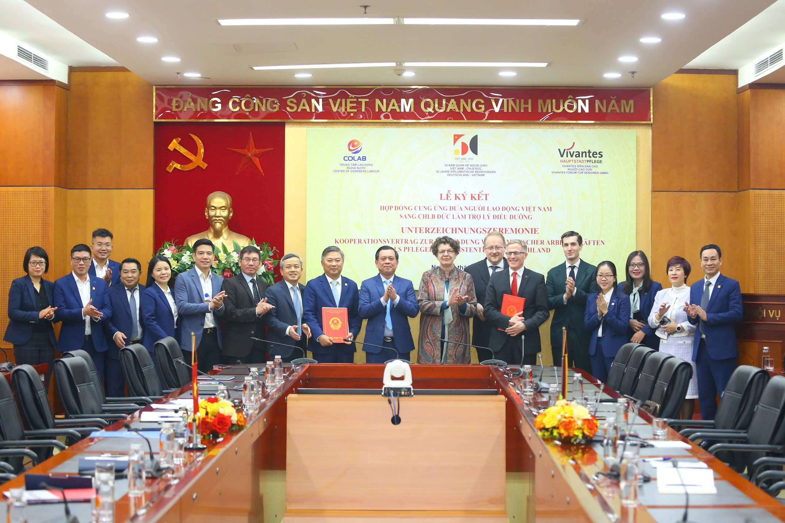 Đại sứ Đức chia sẻ 3 kinh nghiệm để l&agrave;m việc th&agrave;nh c&ocirc;ng ở Đức- Ảnh 1.