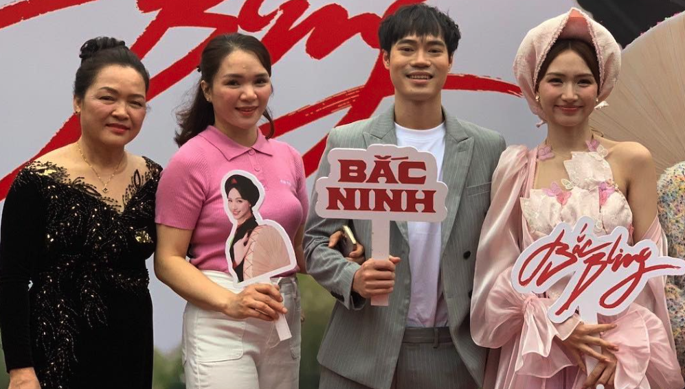 H&ograve;a Minzy b&ugrave;ng nổ khi hợp t&aacute;c c&ugrave;ng "vua h&agrave;i" Xu&acirc;n Hinh- Ảnh 6.