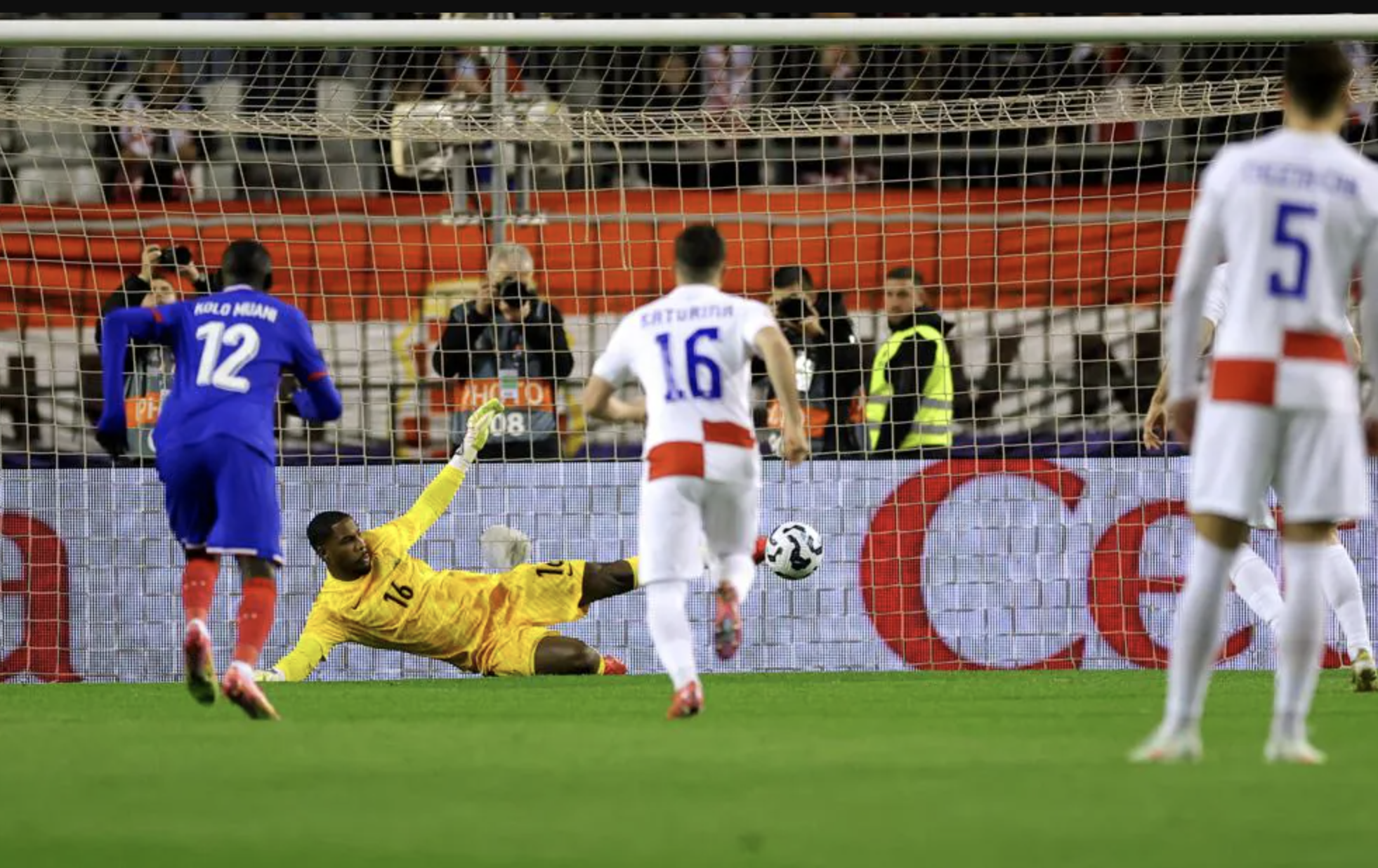Tứ kết Nations League: Hai cựu vô địch Pháp, Bồ Đào Nha gục ngã- Ảnh 2.