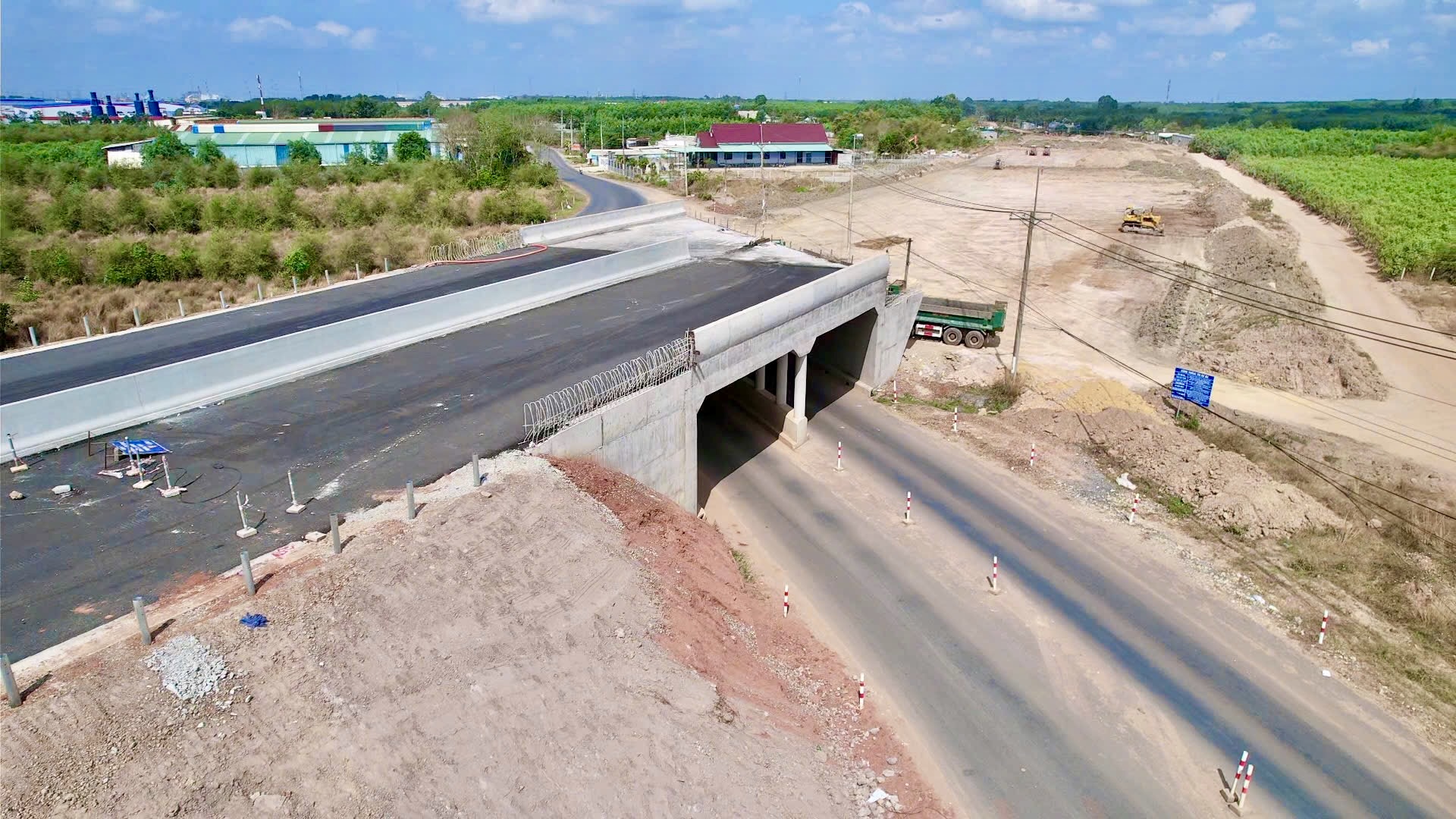 Thủ tướng Ch&iacute;nh phủ khảo s&aacute;t dự &aacute;n cao tốc Bi&ecirc;n Ho&agrave; - Vũng T&agrave;u- Ảnh 4.