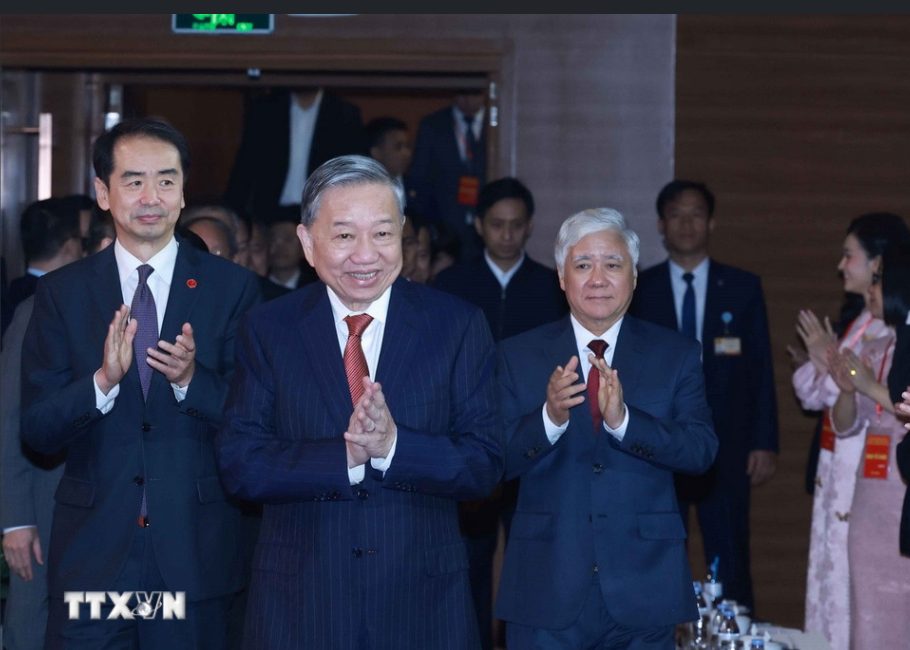 Tổng Bí thư Tô Lâm dự Gặp gỡ lưu học sinh, sinh viên Việt Nam - Trung Quốc- Ảnh 1.