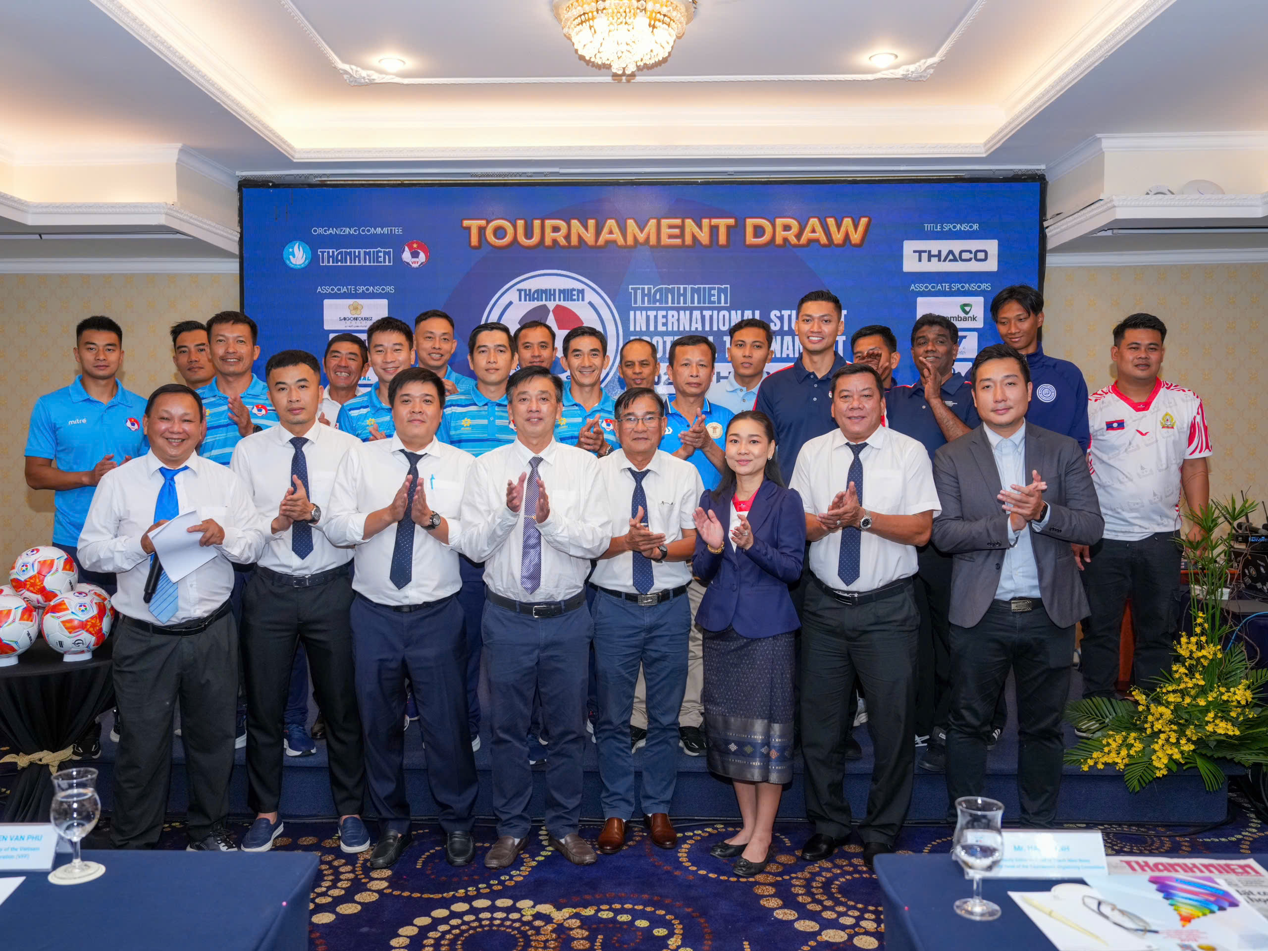Hai đội bóng sinh viên Việt Nam so tài đội từ Malaysia, Singapore, Lào, Campuchia- Ảnh 5.