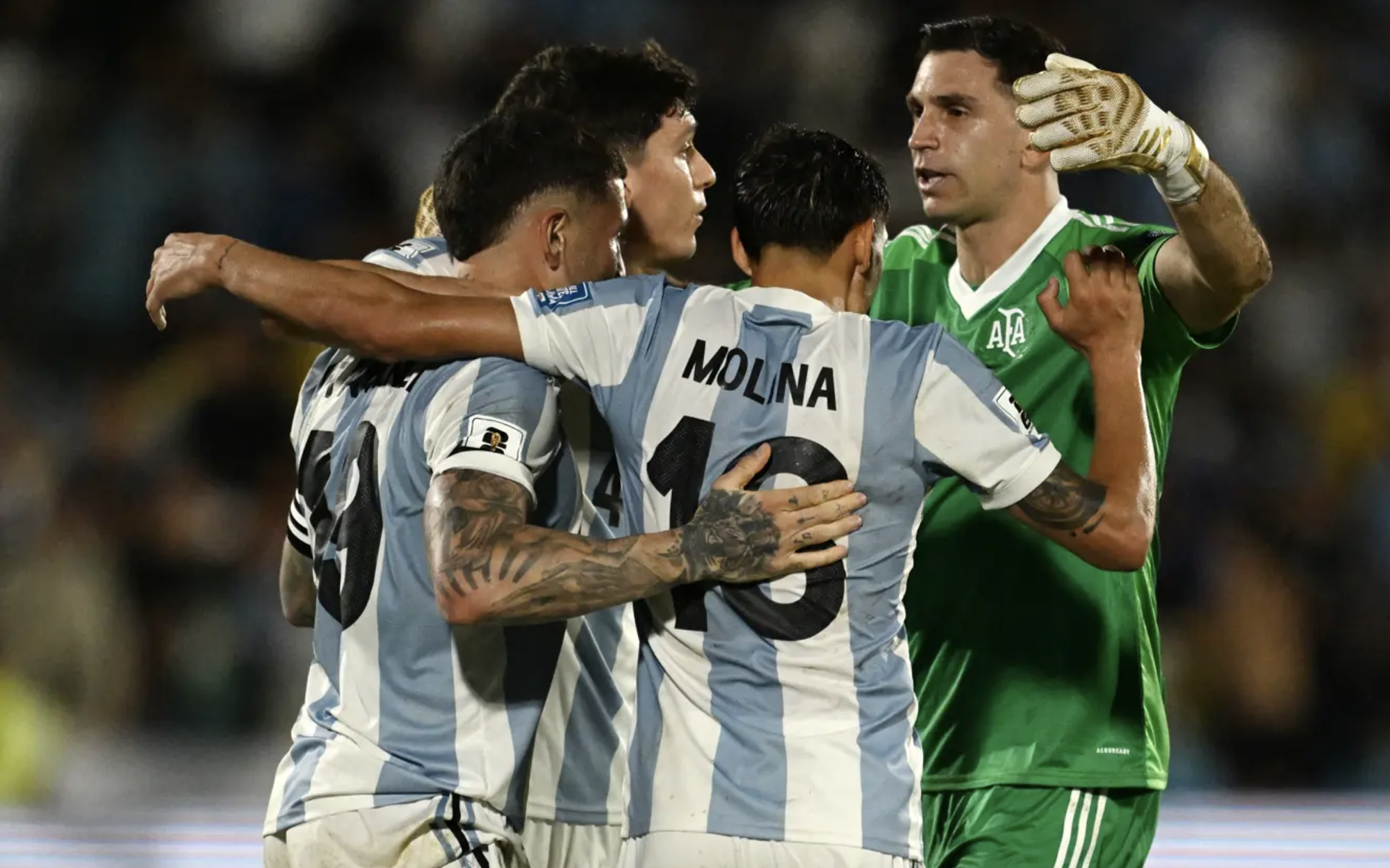 Almada ghi bàn thứ 2.000, Argentina nhấn chìm chủ nhà Uruguay