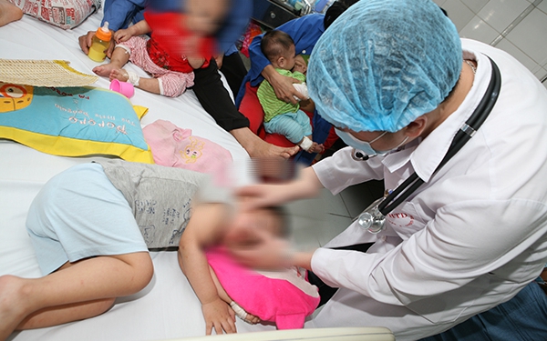 Bé gái 4 tuổi ở Hà Nội tử vong do bệnh sởi