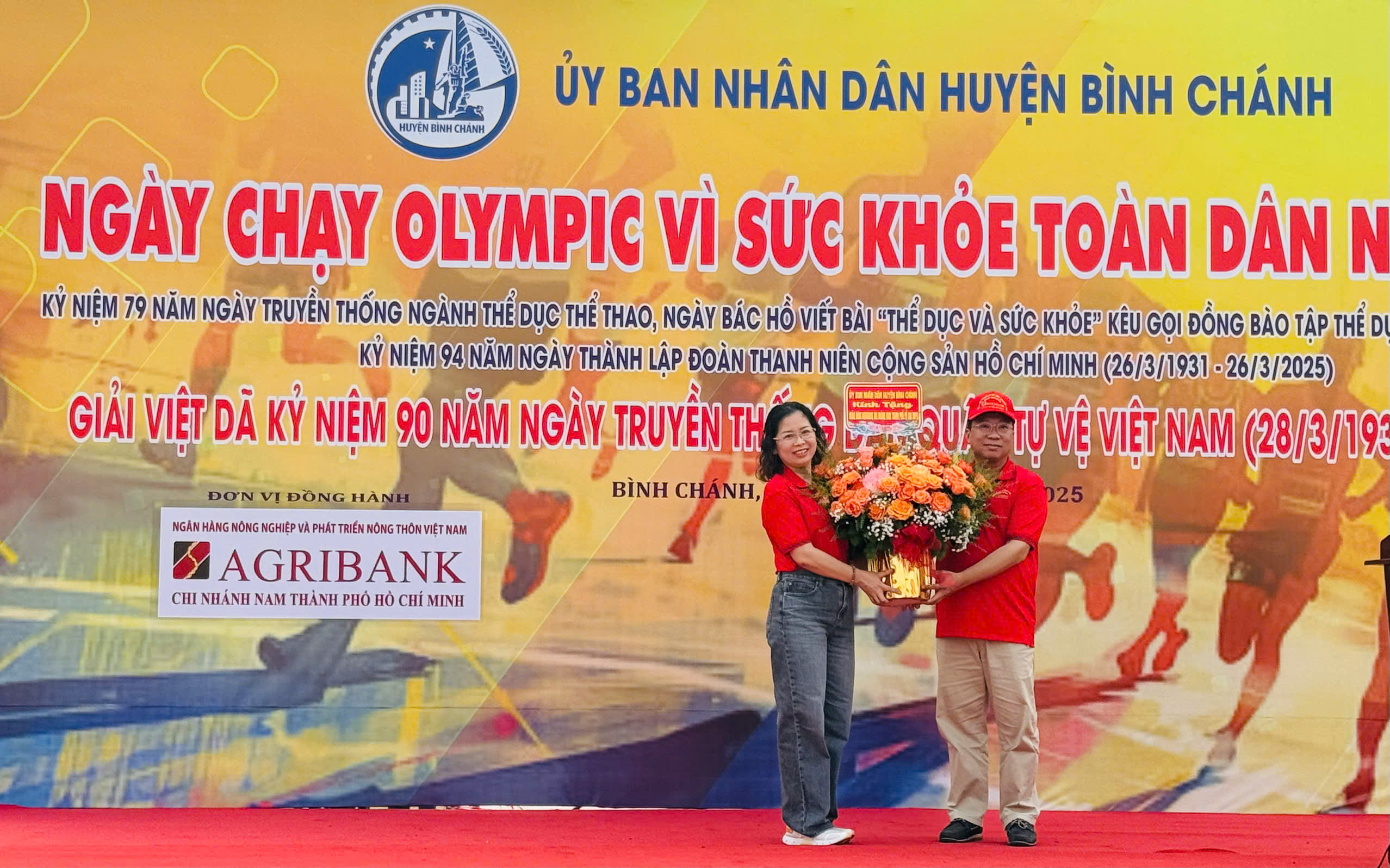 Rộn r&agrave;ng "Ng&agrave;y chạy Olympic v&igrave; sức khỏe to&agrave;n d&acirc;n" tại B&igrave;nh Ch&aacute;nh- Ảnh 2.