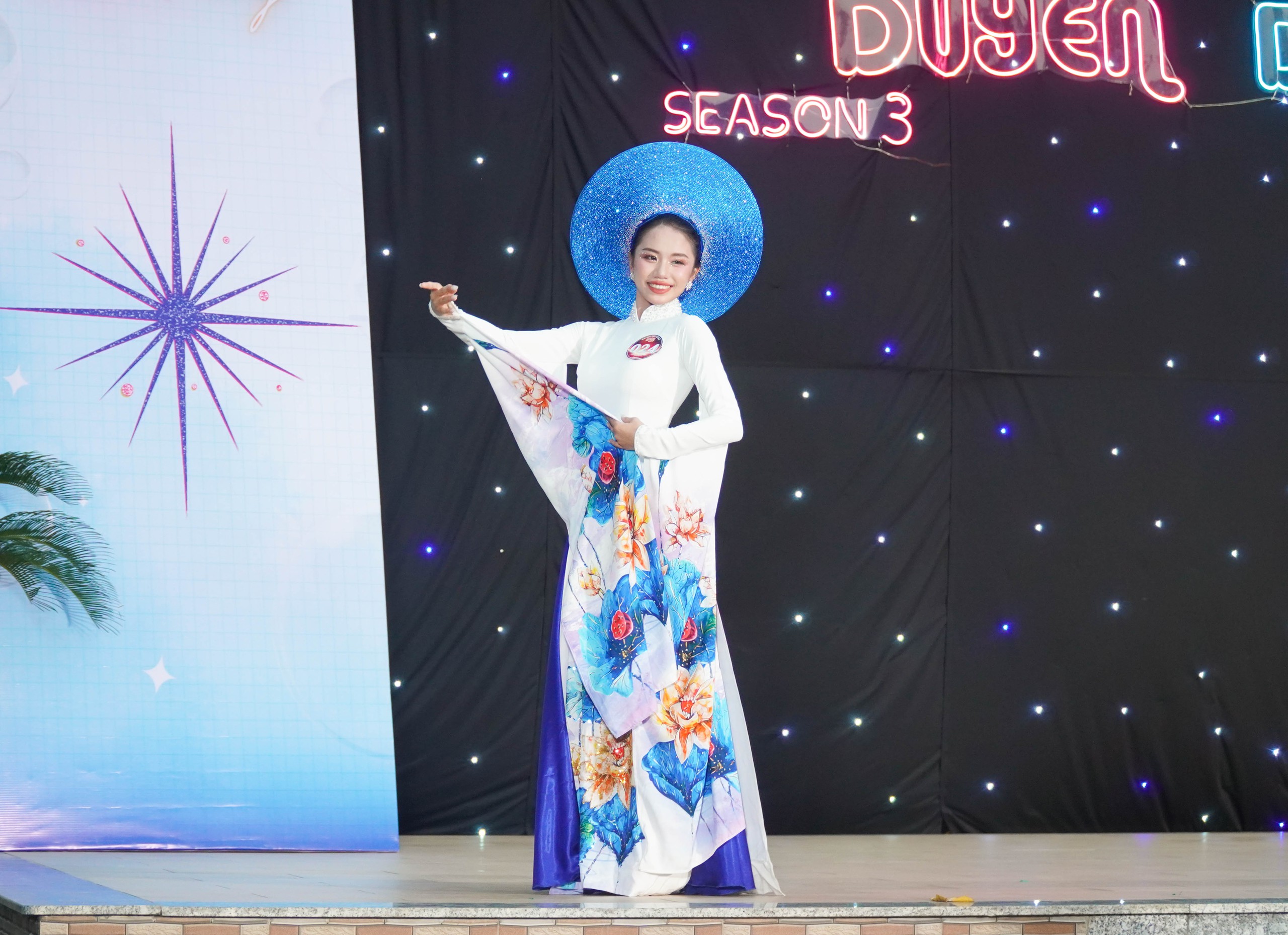 Kh&ocirc;ng cần đi concert, học sinh TP HCM "ch&aacute;y" hết m&igrave;nh ngay tại trường- Ảnh 12.