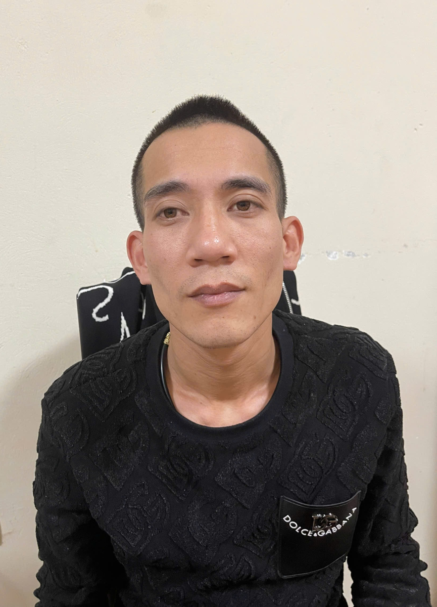Nam thanh ni&ecirc;n cho vay "t&iacute;n dụng đen" với l&atilde;i suất "cắt cổ" tới 182%/năm- Ảnh 1.