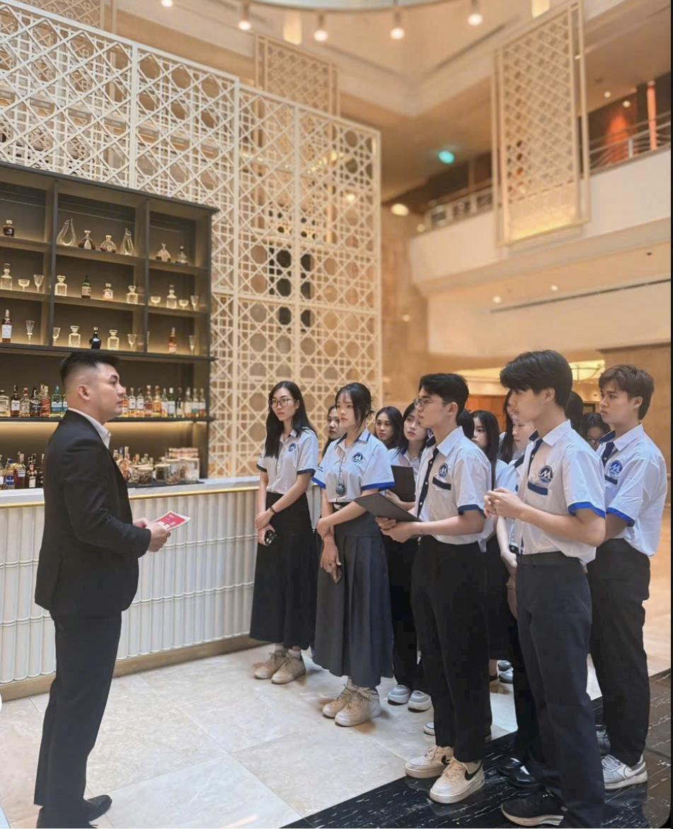 Học từ thực tế: Ch&igrave;a kh&oacute;a gi&uacute;p sinh vi&ecirc;n th&agrave;nh c&ocirc;ng khi chinh phục nh&agrave; tuyển dụng- Ảnh 1.