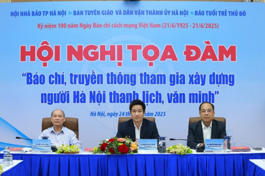 B&aacute;o ch&iacute;, truyền th&ocirc;ng tham gia x&acirc;y dựng người H&agrave; Nội thanh lịch, văn minh- Ảnh 1.