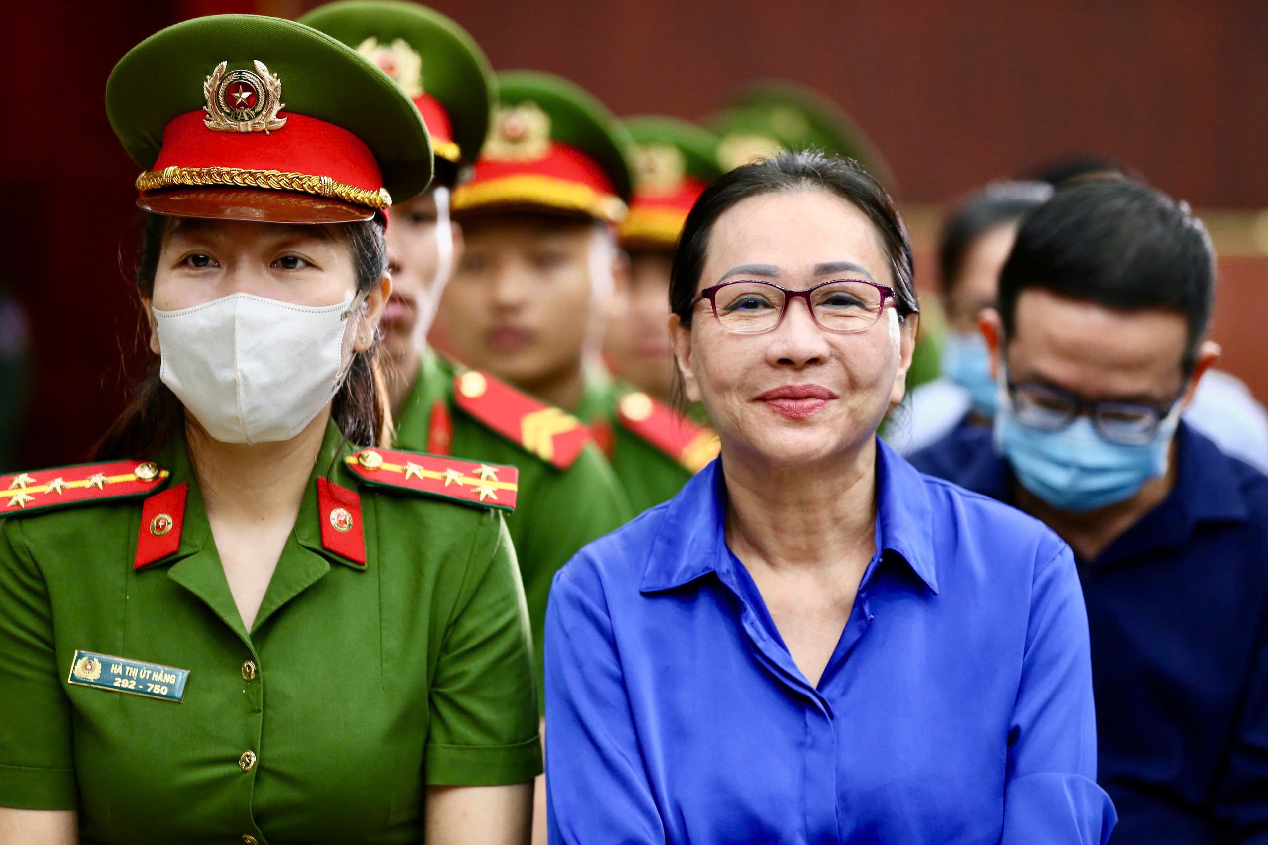 X&eacute;t xử ph&uacute;c thẩm b&agrave; Trương Mỹ Lan: Tiếp tục ph&acirc;n định quyền lợi của người mua tr&aacute;i phiếu- Ảnh 1.