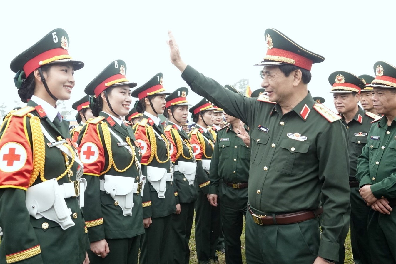 Đại tướng Phan Văn Giang biểu dương nỗ lực của bộ đội hợp luyện diễu binh- Ảnh 1.