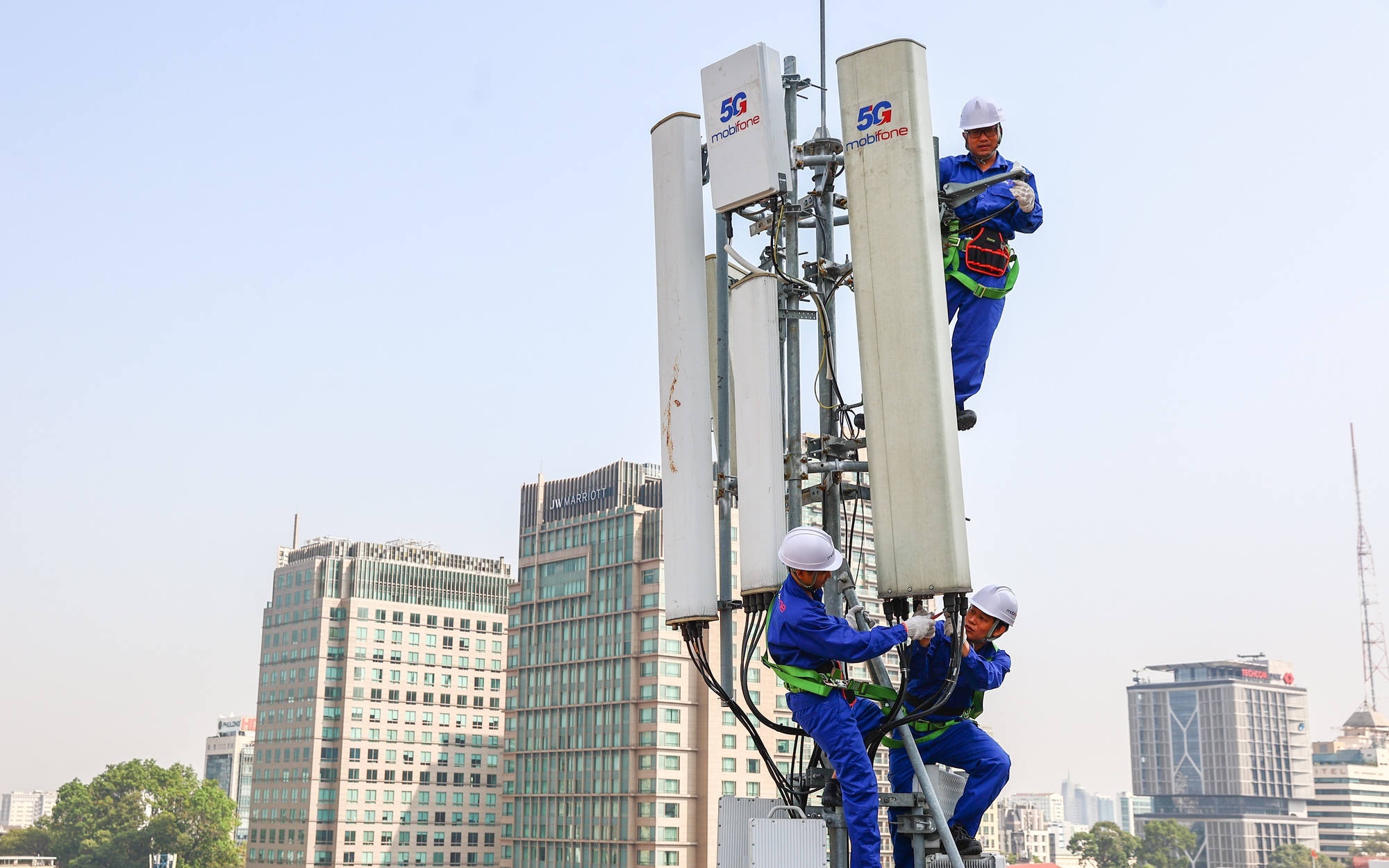 Thêm một nhà mạng thương mại hóa 5G, giá từ 80.000 đồng