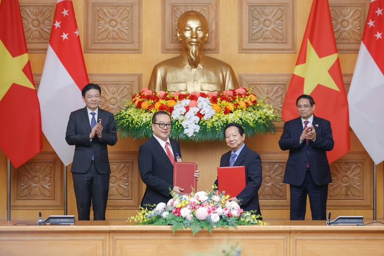 Việt Nam - Singapore k&yacute; kết nhiều văn kiện hợp t&aacute;c quan trọng- Ảnh 6.