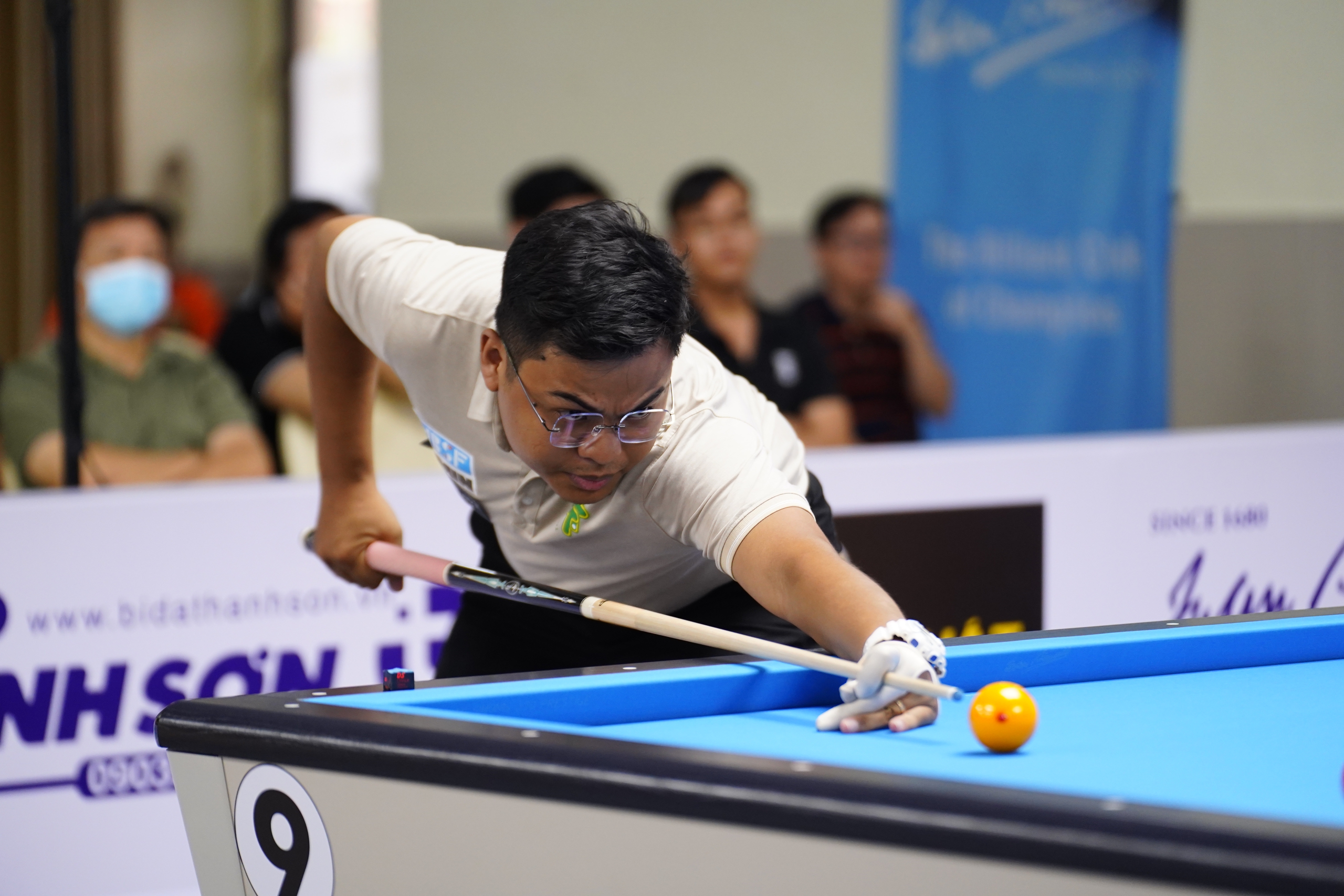 Nguyễn Trần Thanh Tự vô địch billiards carom 3 băng HBSF 2025- Ảnh 1.