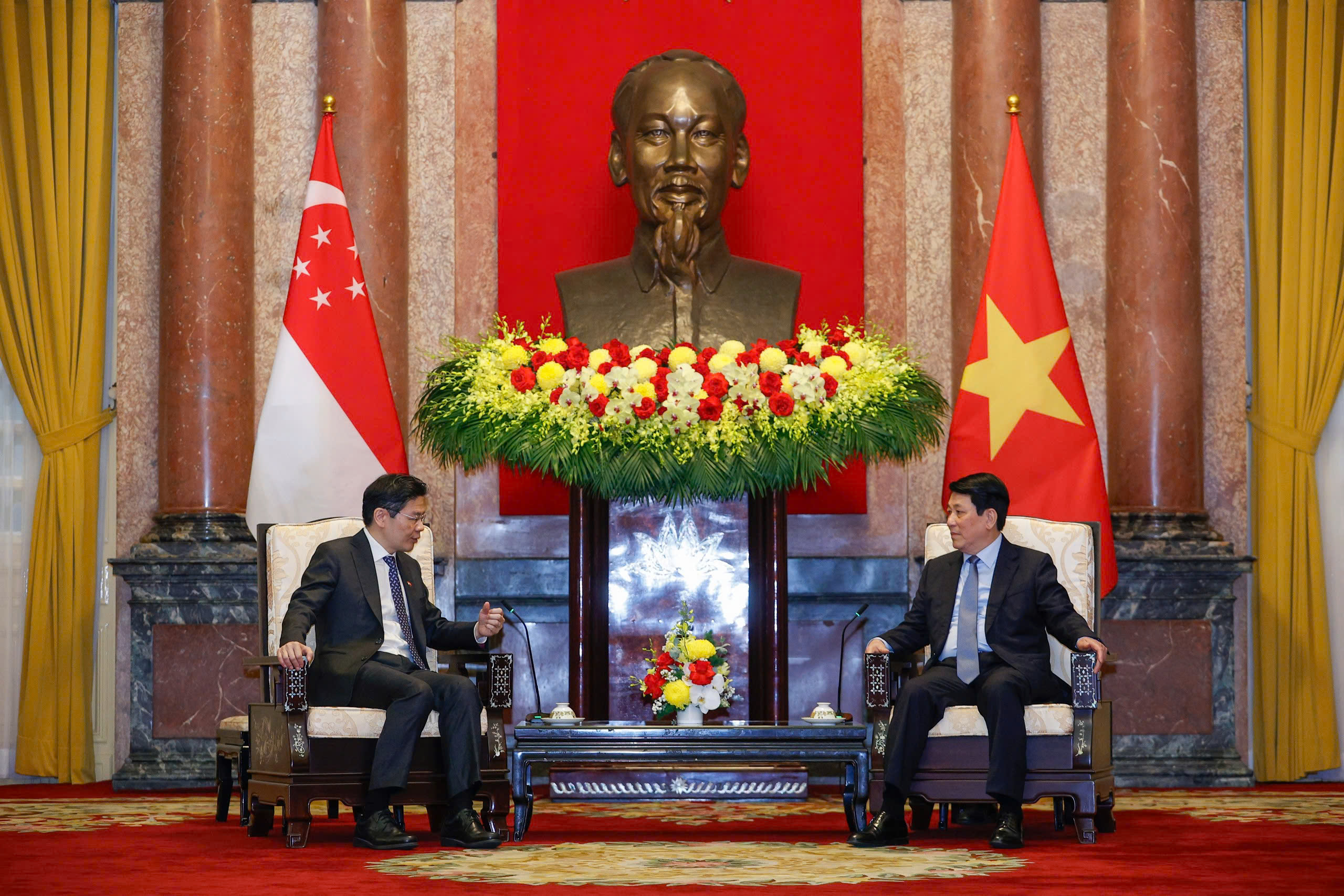 Chủ tịch nước Lương Cường hội kiến Thủ tướng Singapore- Ảnh 6.