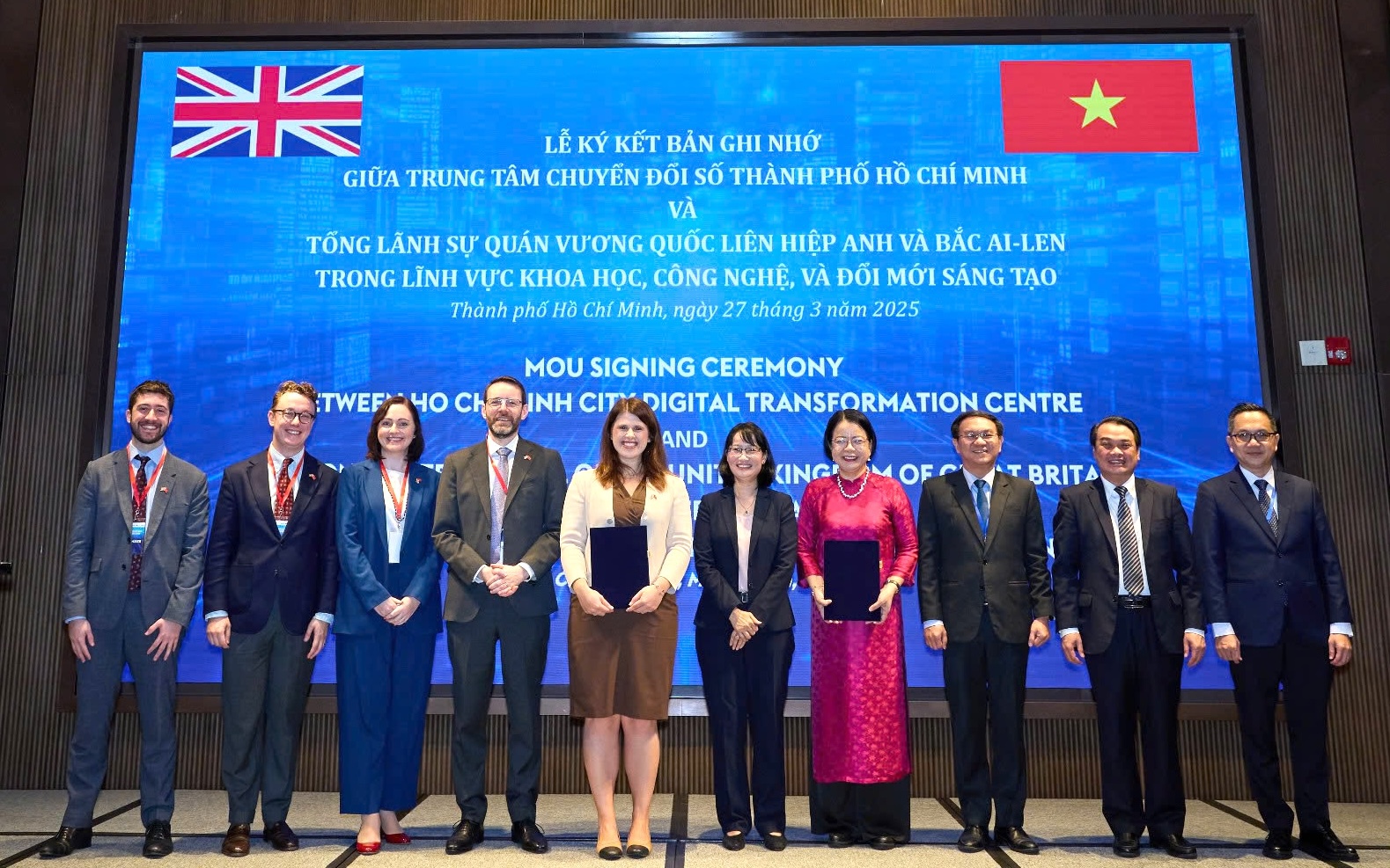 TP HCM và Anh hợp tác về khoa học, công nghệ và đổi mới sáng tạo