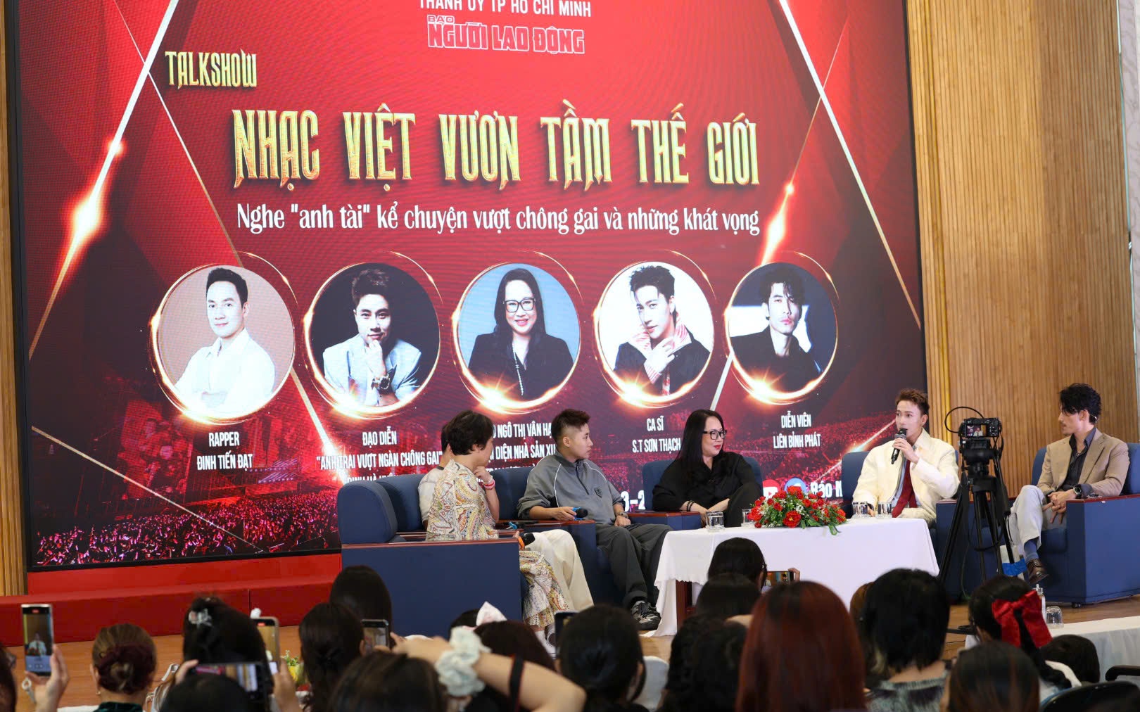 Talkshow "Nhạc Việt vươn tầm thế giới": Anh tài hội tụ!