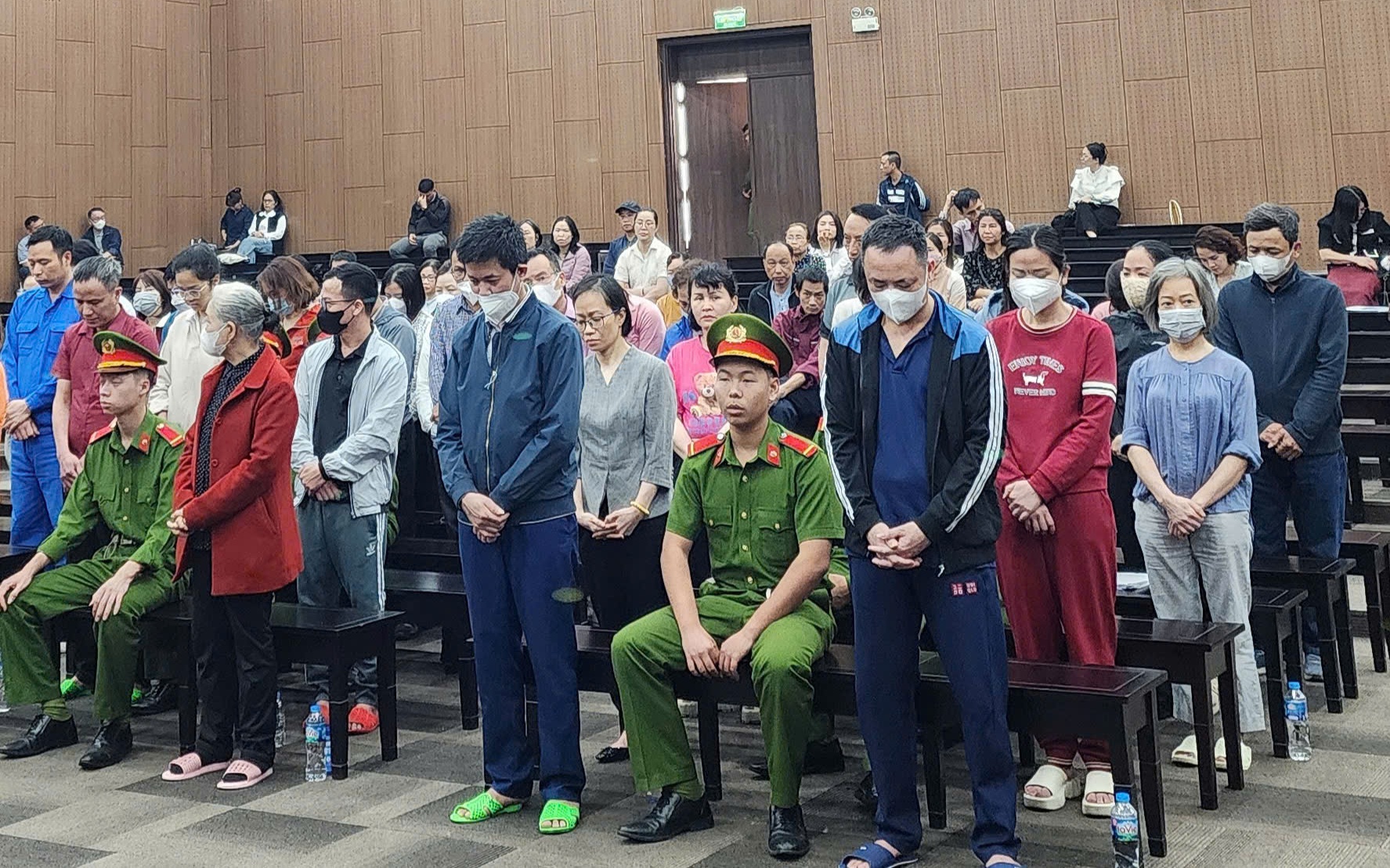 "Ông trùm" đường dây mua bán hóa đơn lĩnh án 16 năm tù