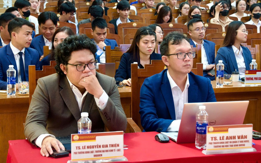 Thêm sức mạnh cho chính quyền cấp cơ sở